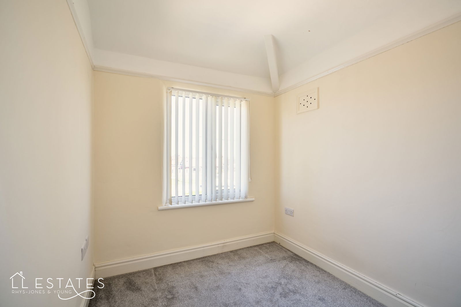 3 bed semi-detached house for sale in Grenville Row, Rhyl  - Property Image 6