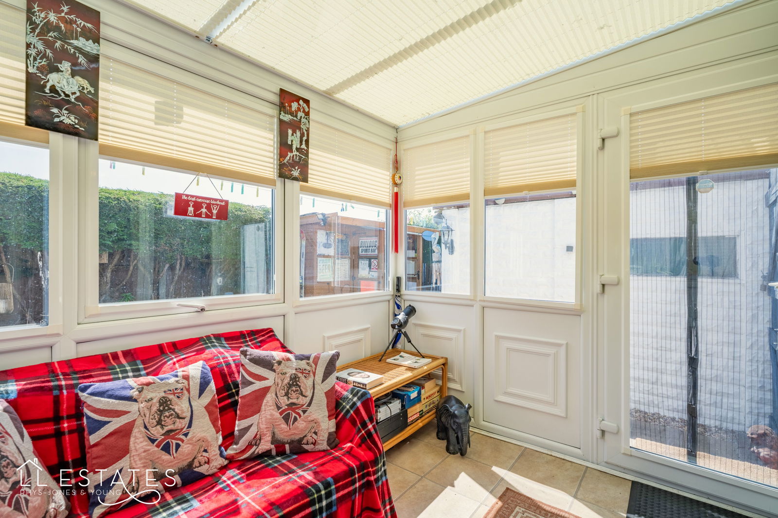 3 bed bungalow for sale in Oaklea Court, Rhyl 4