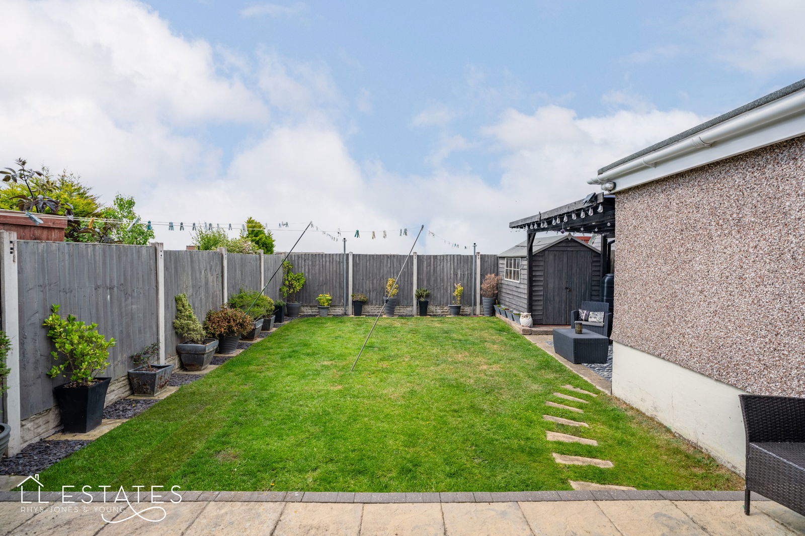 3 bed terraced house for sale in Ffordd Pennant, Meliden  - Property Image 12