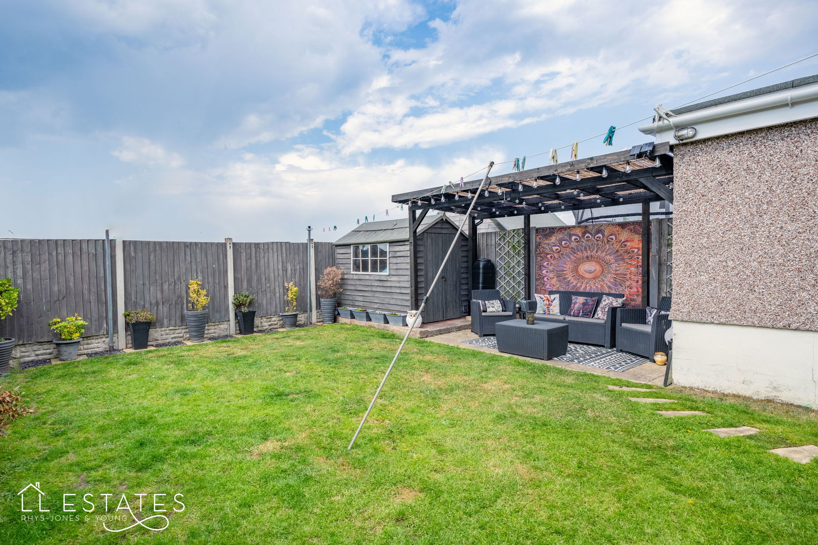 3 bed terraced house for sale in Ffordd Pennant, Meliden  - Property Image 11