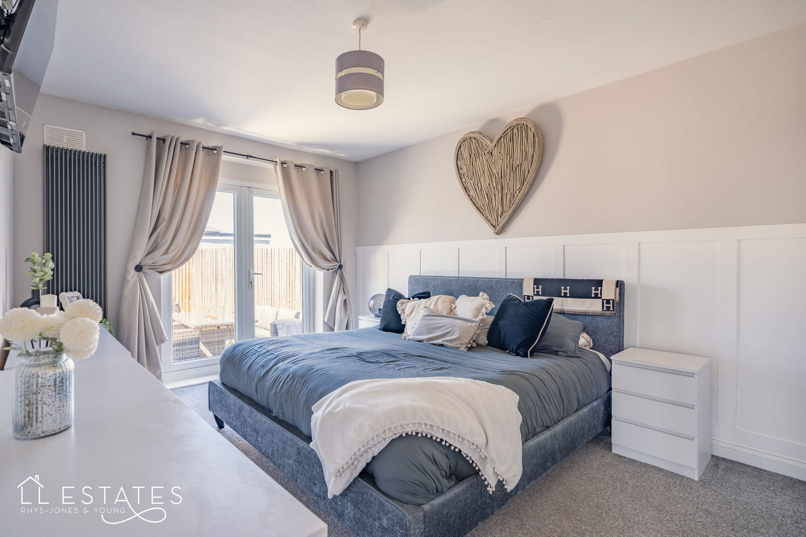 3 bed semi-detached bungalow for sale in Ffordd Anwyl, Rhyl  - Property Image 4