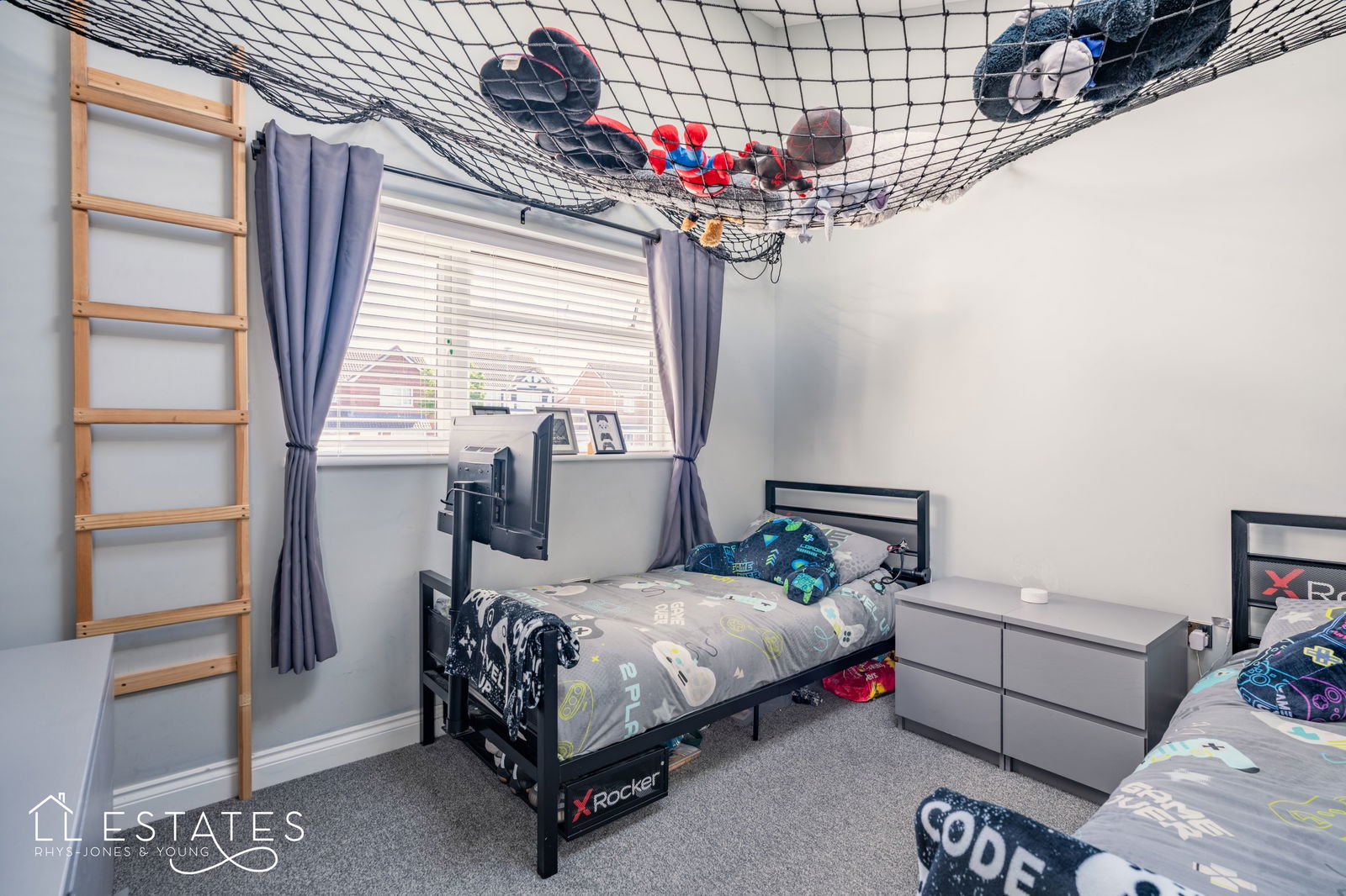 3 bed semi-detached bungalow for sale in Ffordd Anwyl, Rhyl  - Property Image 6
