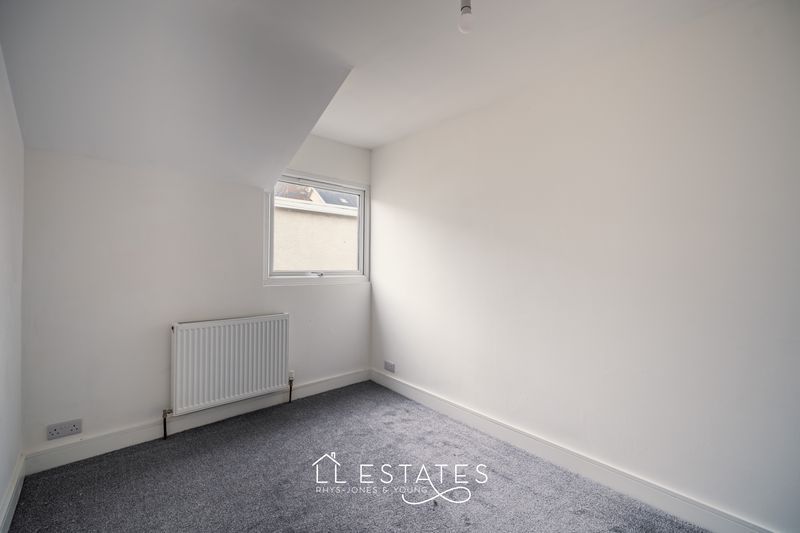 3 bed semi-detached house to rent in Brookes Street, Llandudno  - Property Image 6