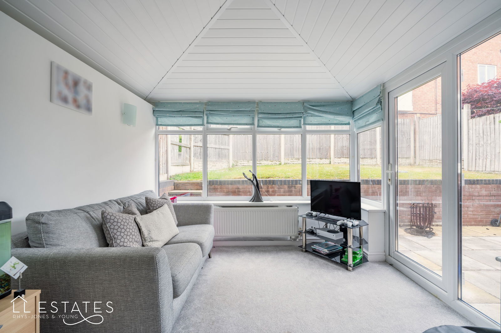 4 bed detached house for sale in Bryn Twr, Abergele 7