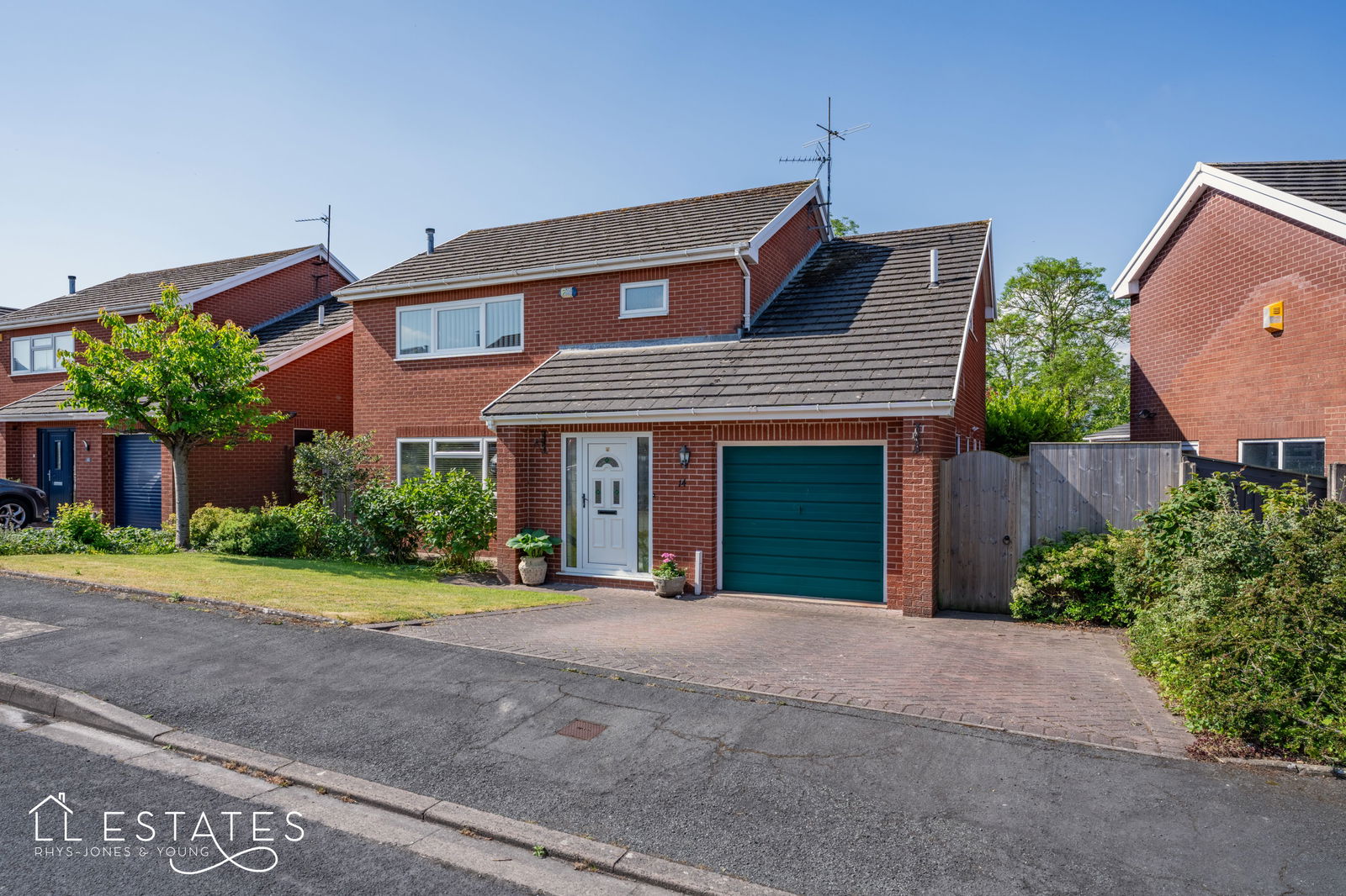 4 bed detached house for sale in Bryn Coed, St. Asaph, LL17
