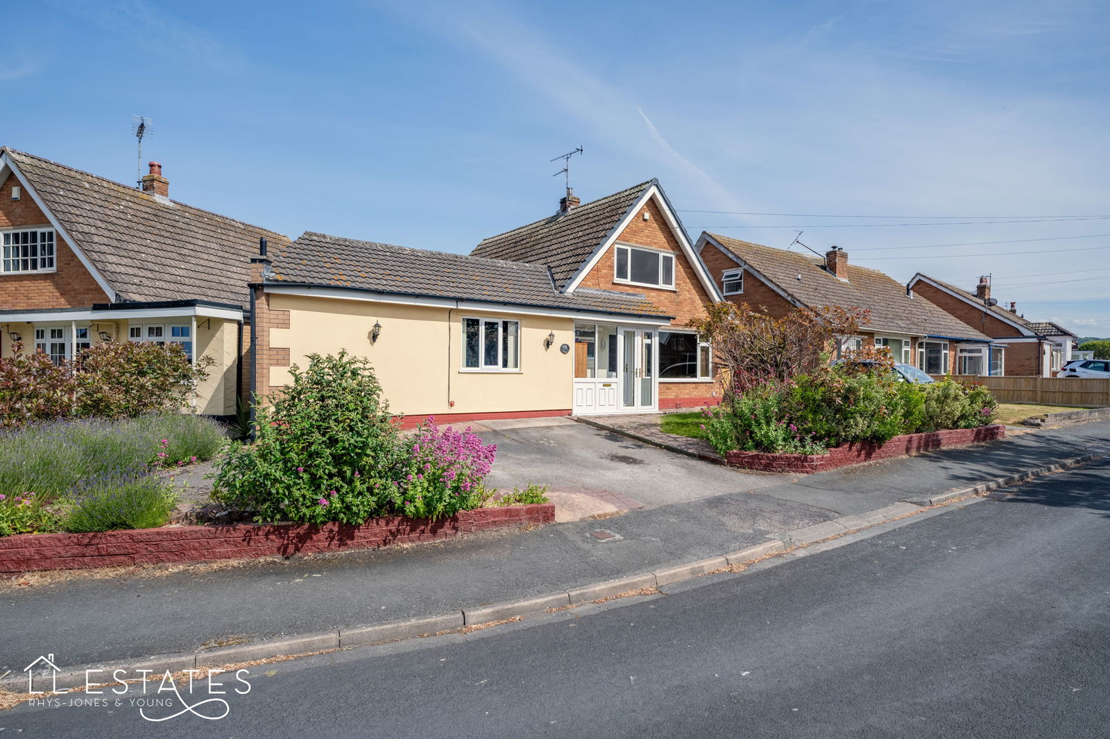 4 bed detached house for sale in Llandaff Drive, Prestatyn, LL19