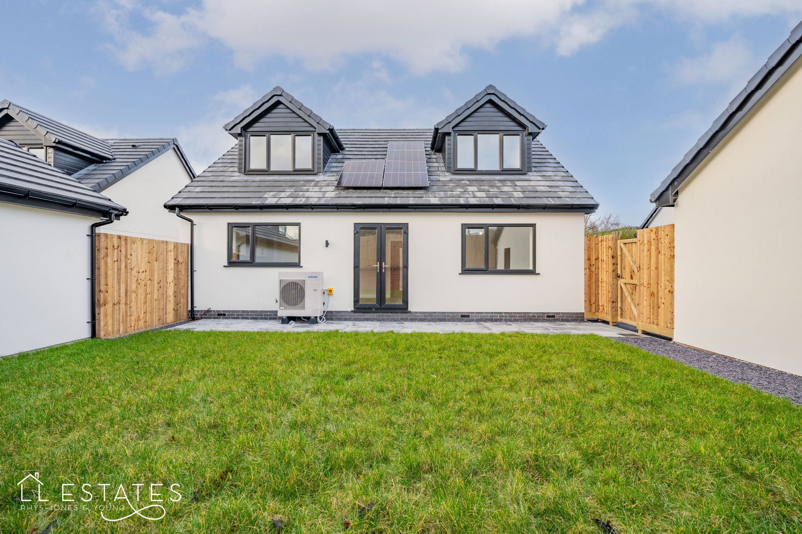 4 bed detached house for sale in Highlands Close, Rhuddlan  - Property Image 7