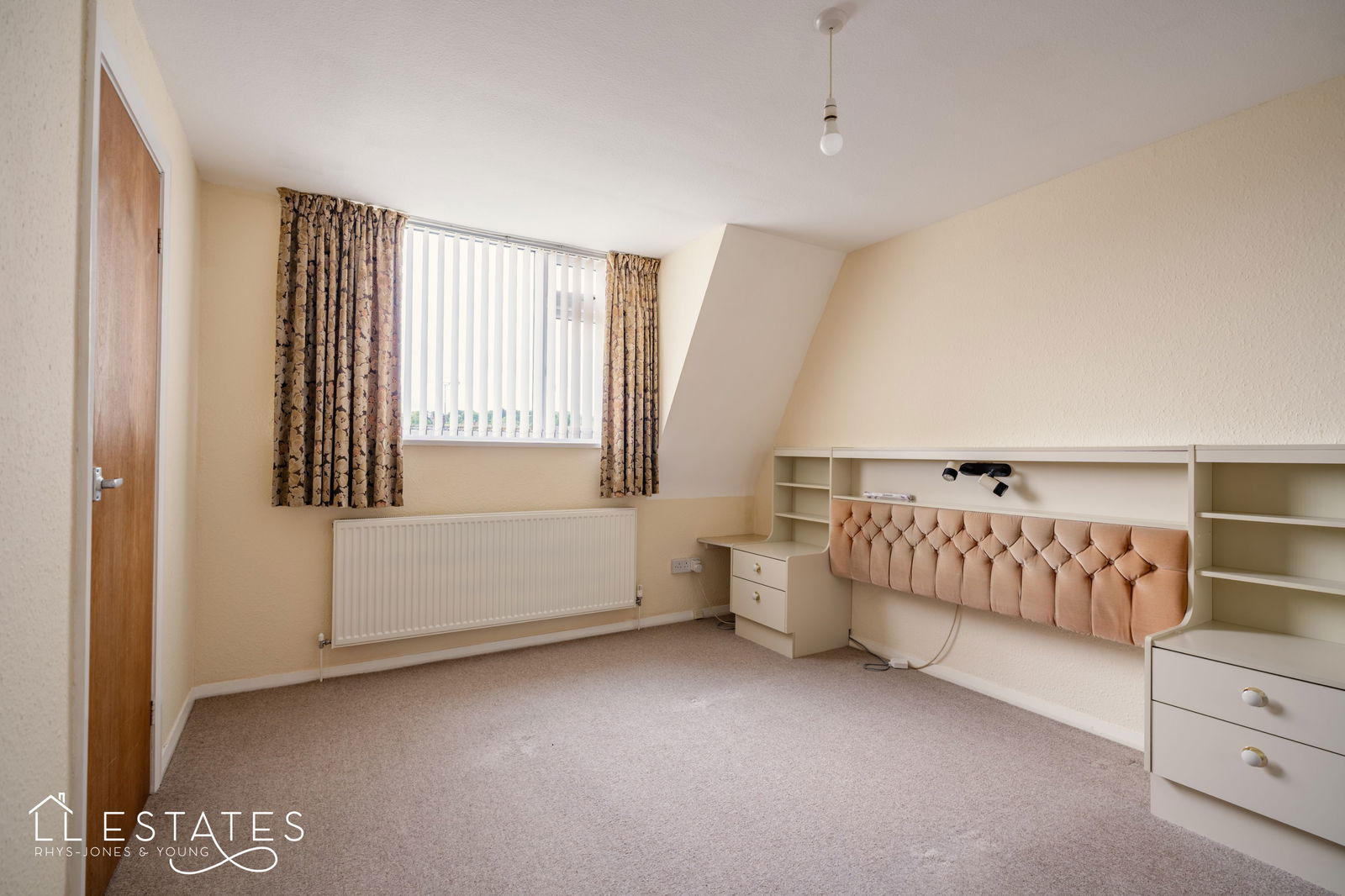 3 bed detached house for sale in Cilgant Eglwys Wen, Bodelwyddan  - Property Image 8