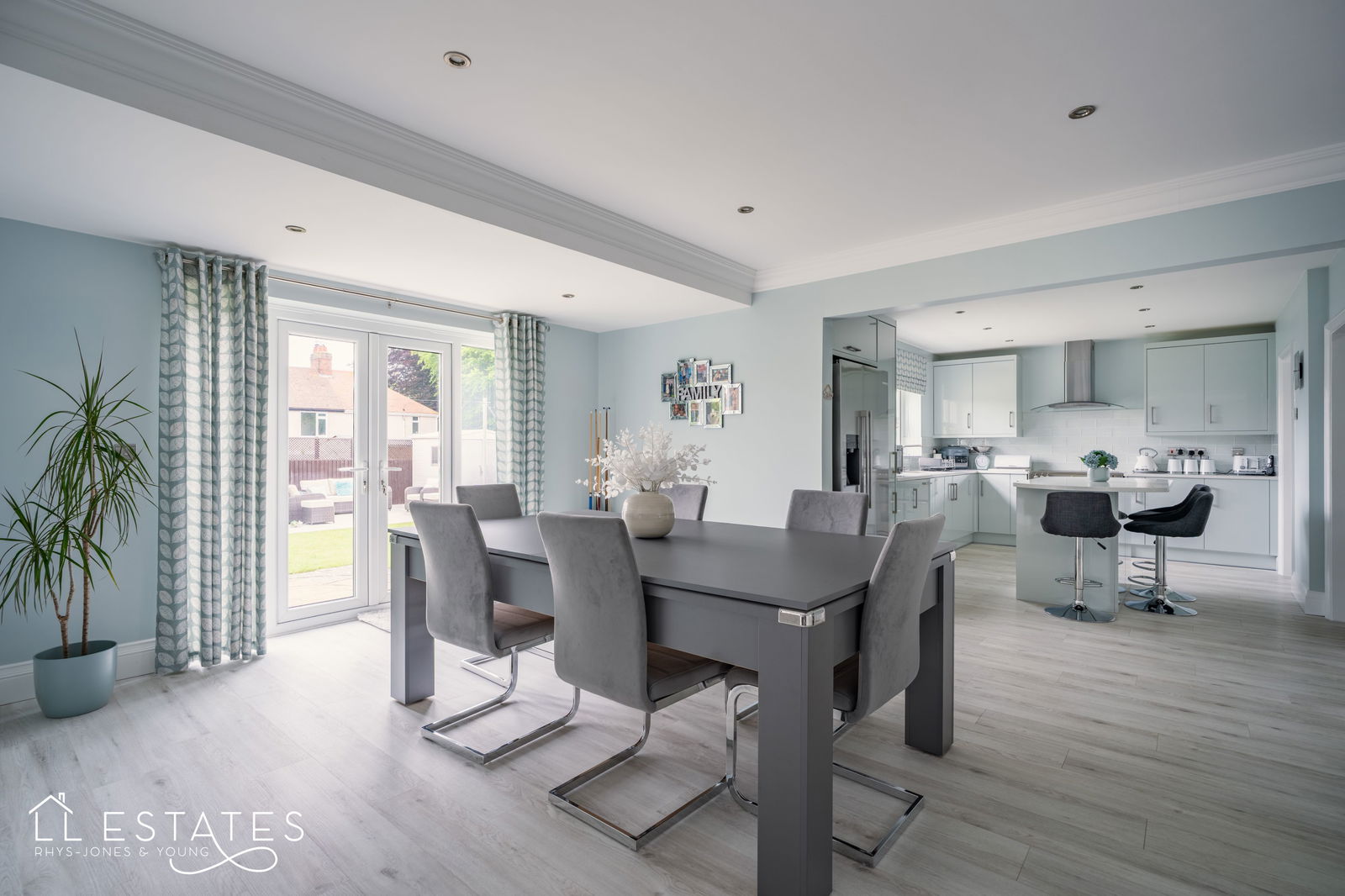 5 bed detached house for sale, Rhuddlan  - Property Image 4