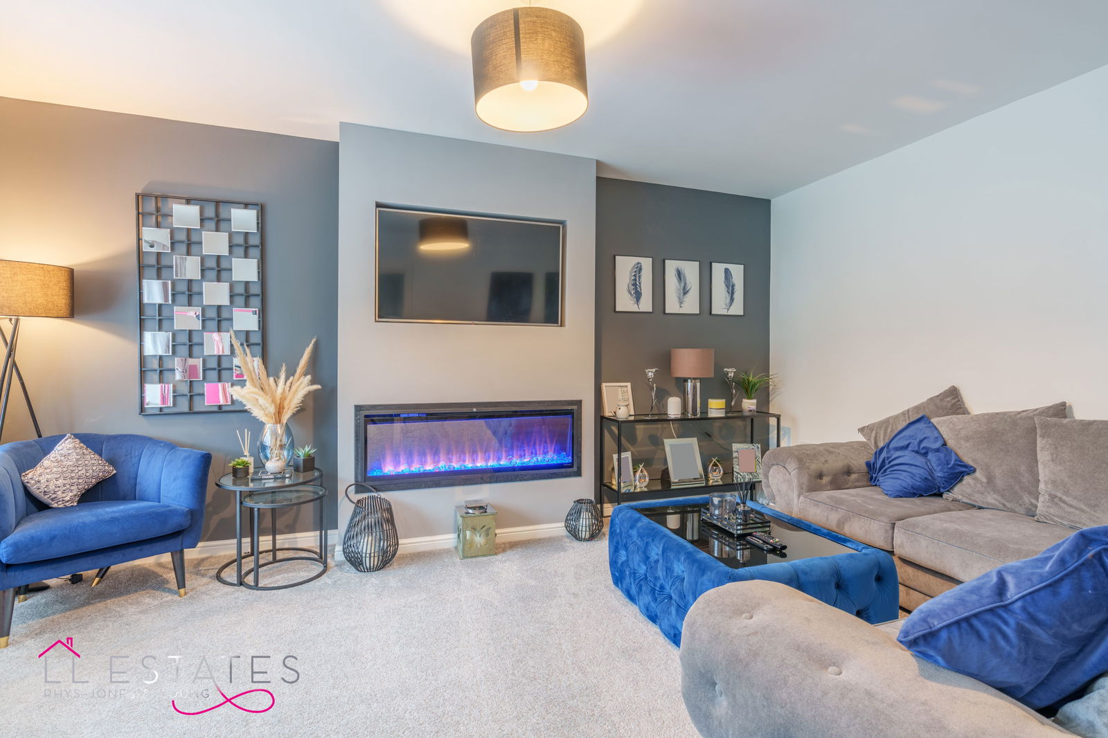 3 bed detached house for sale, Dyseth  - Property Image 2