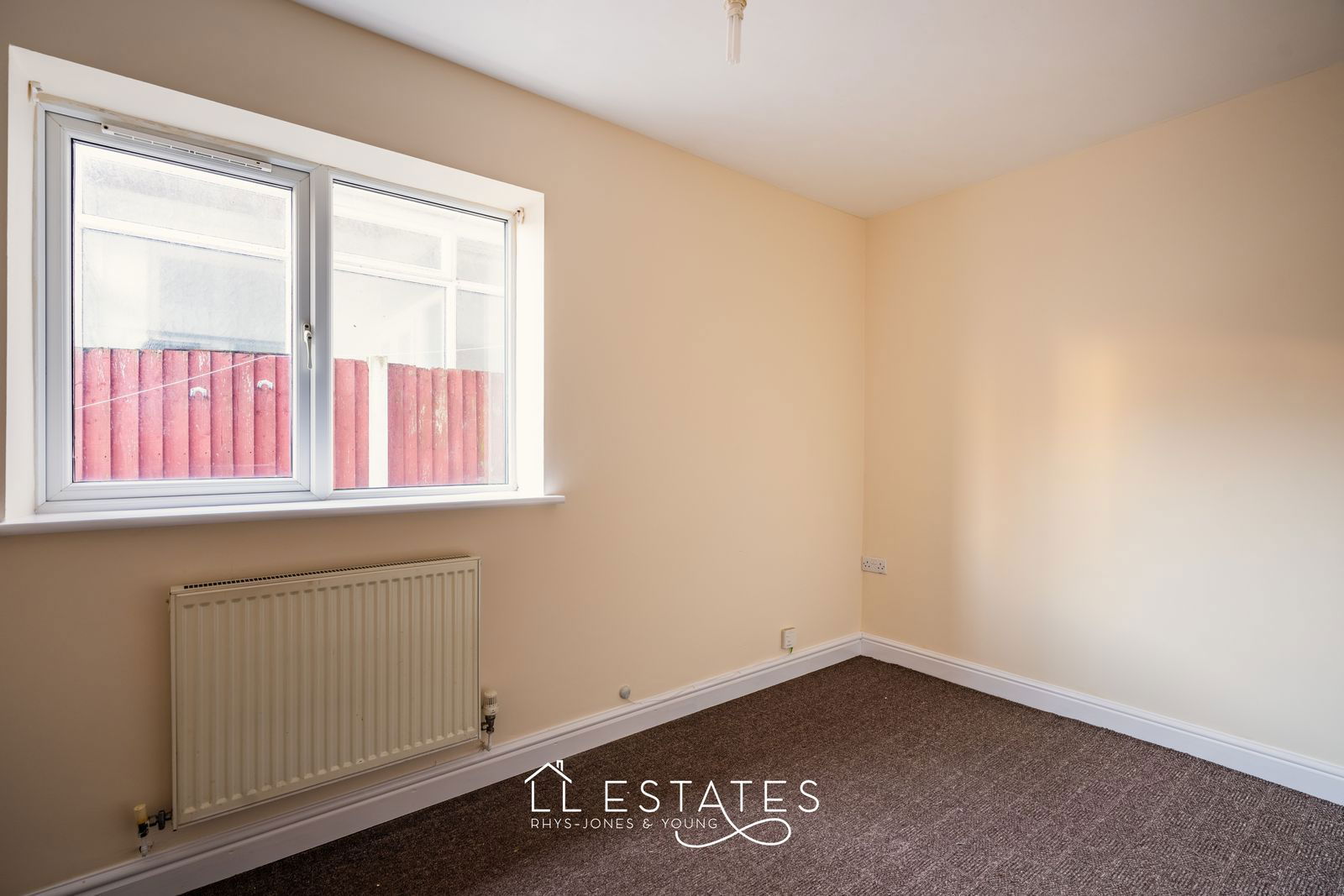 2 bed ground floor flat to rent in John Street, Rhyl, LL18 1PP  - Property Image 6