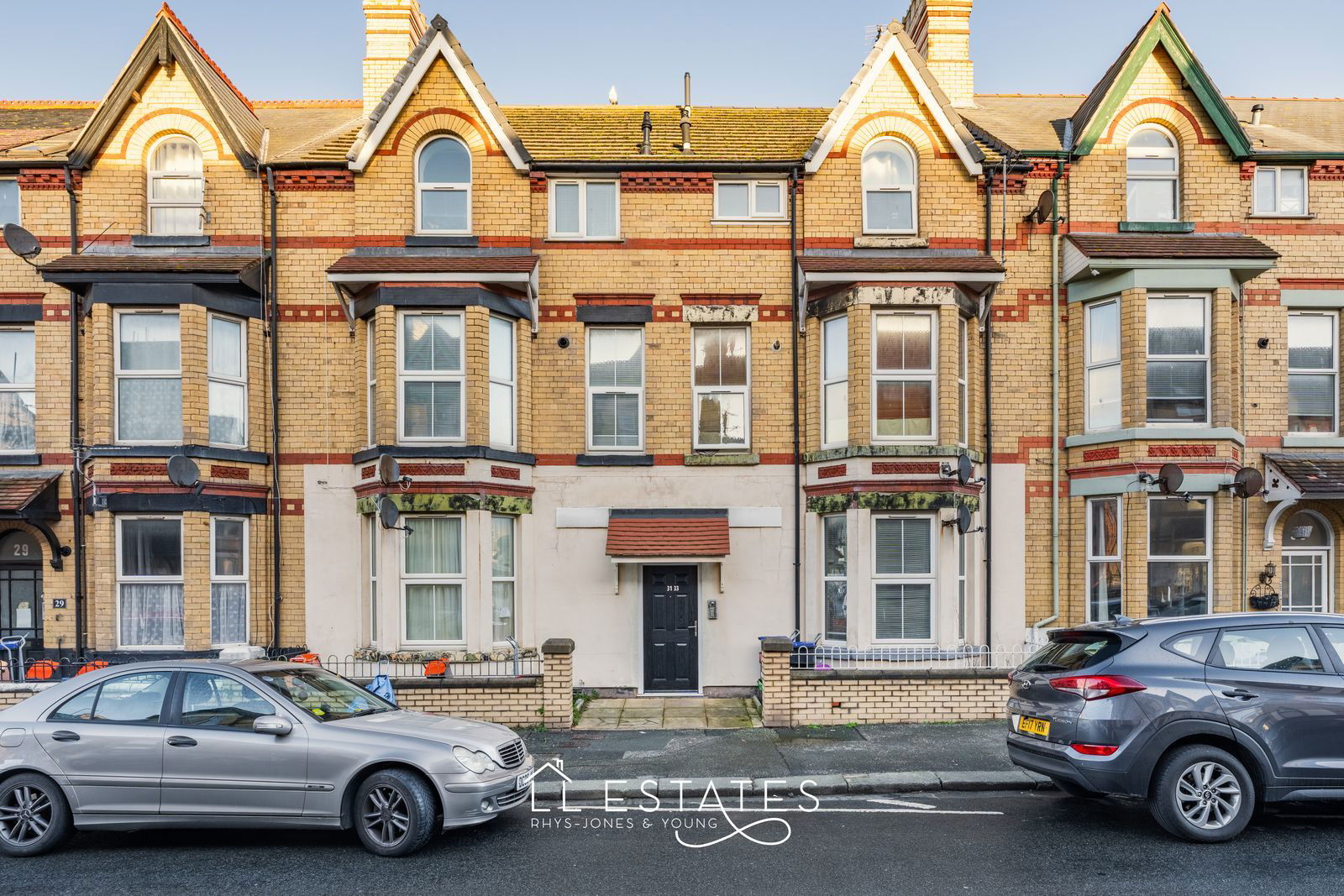 2 bed ground floor flat to rent in John Street, Rhyl, LL18 1PP - Property Image 1