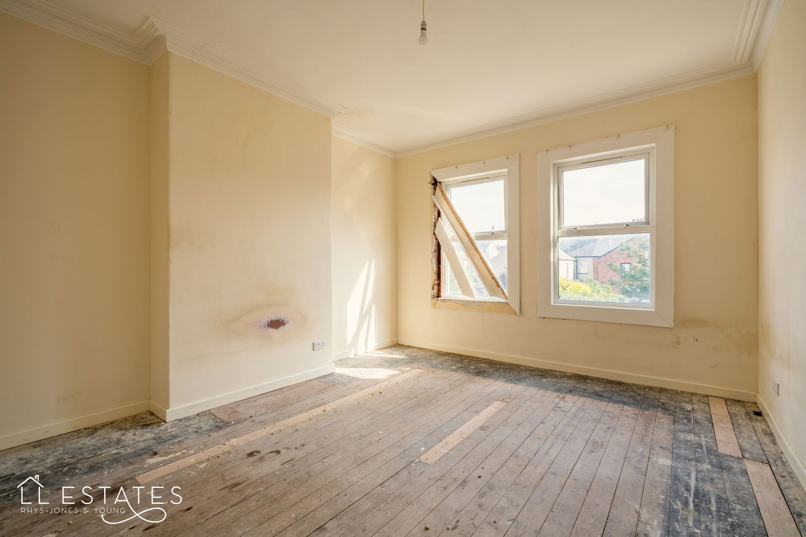 4 bed semi-detached house for sale in Palace Avenue, Rhyl 9