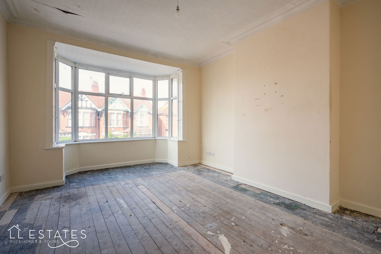 4 bed semi-detached house for sale in Palace Avenue, Rhyl  - Property Image 8