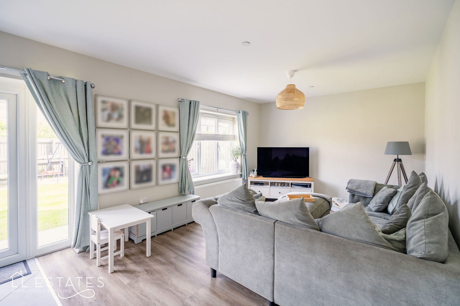 3 bed detached house for sale in Cae Ddol, Abergele  - Property Image 3