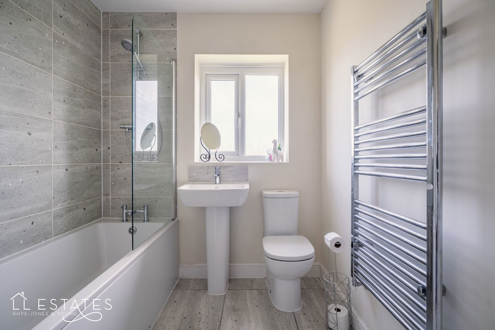 3 bed detached house for sale in Cae Ddol, Abergele  - Property Image 9