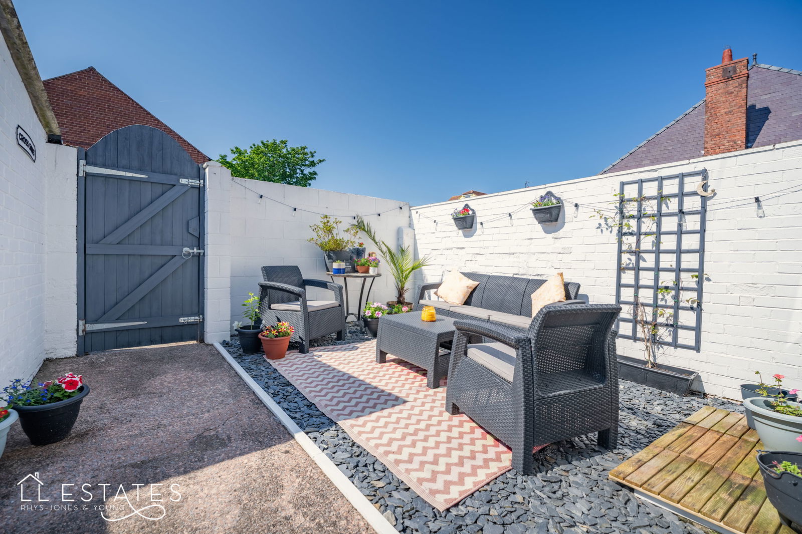 2 bed terraced house for sale in Cross Street, Rhuddlan 7