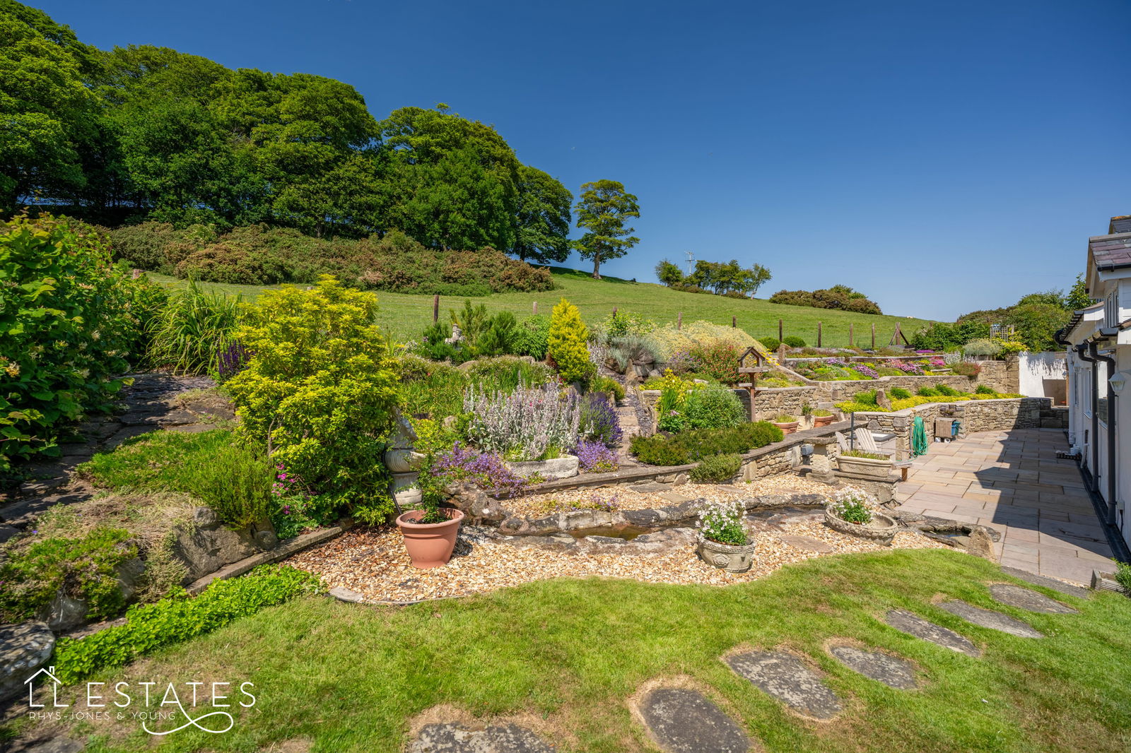 4 bed detached house for sale, Llanasa 13