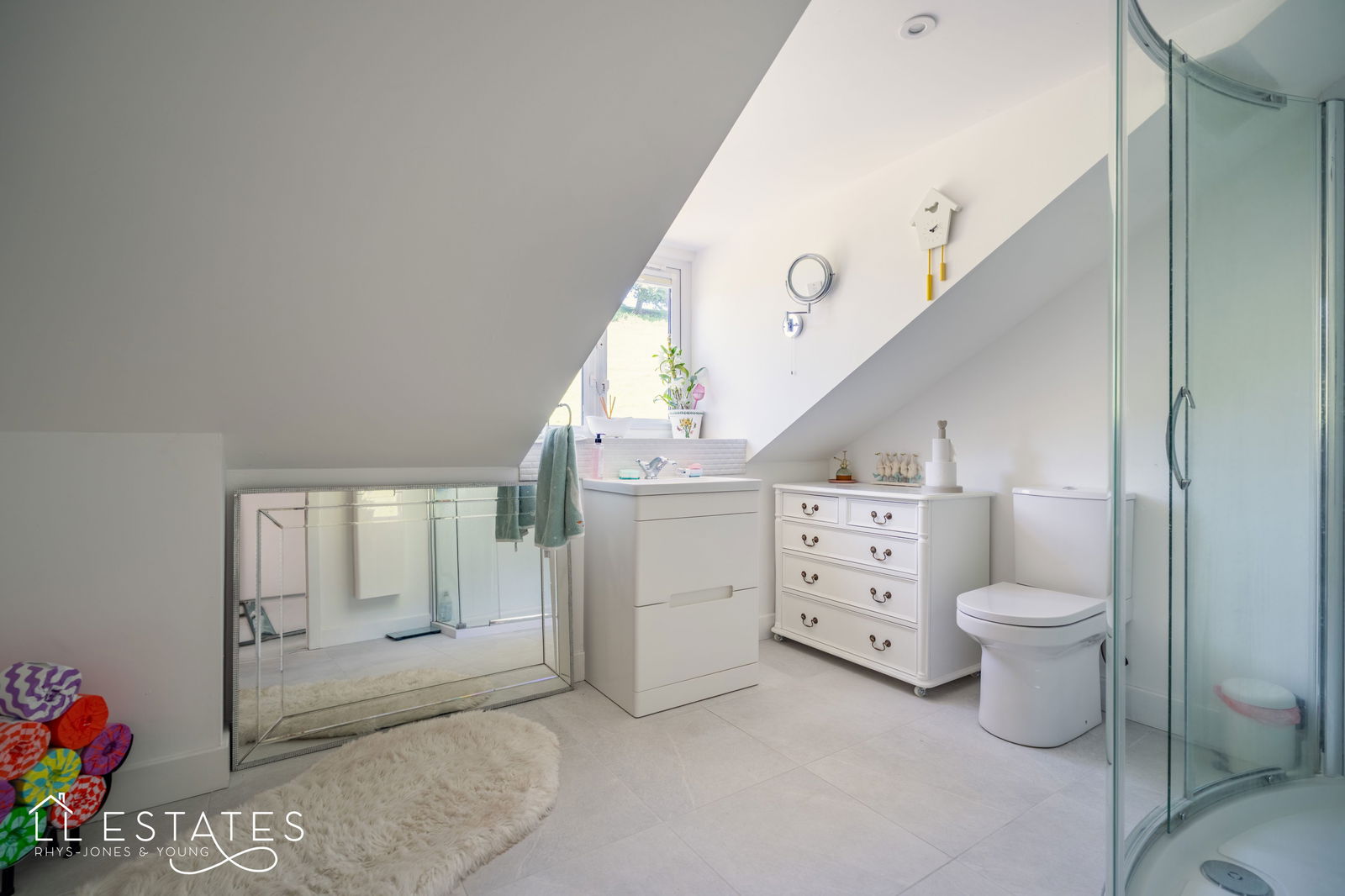 4 bed detached house for sale, Llanasa 8