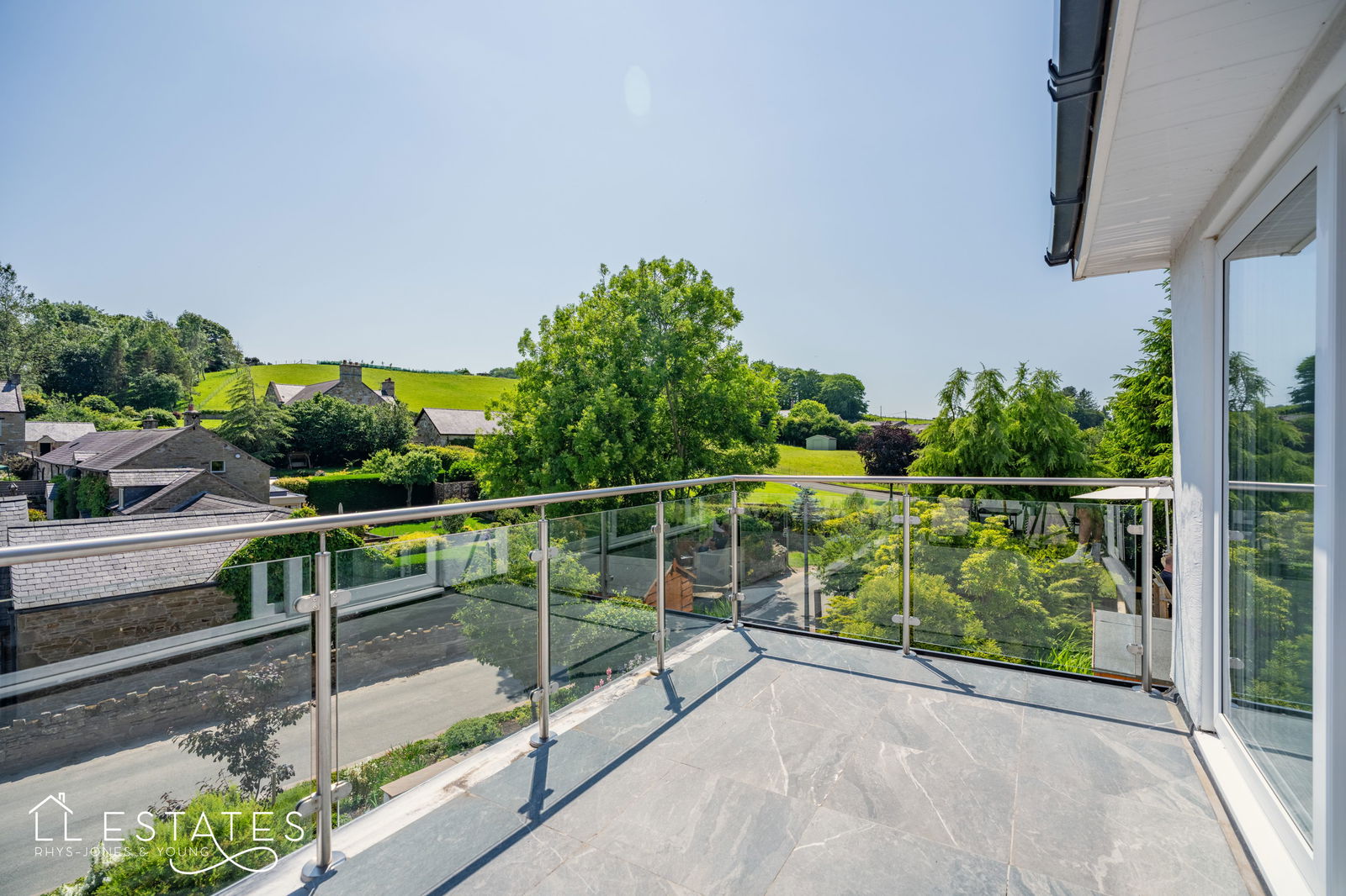 4 bed detached house for sale, Llanasa 1