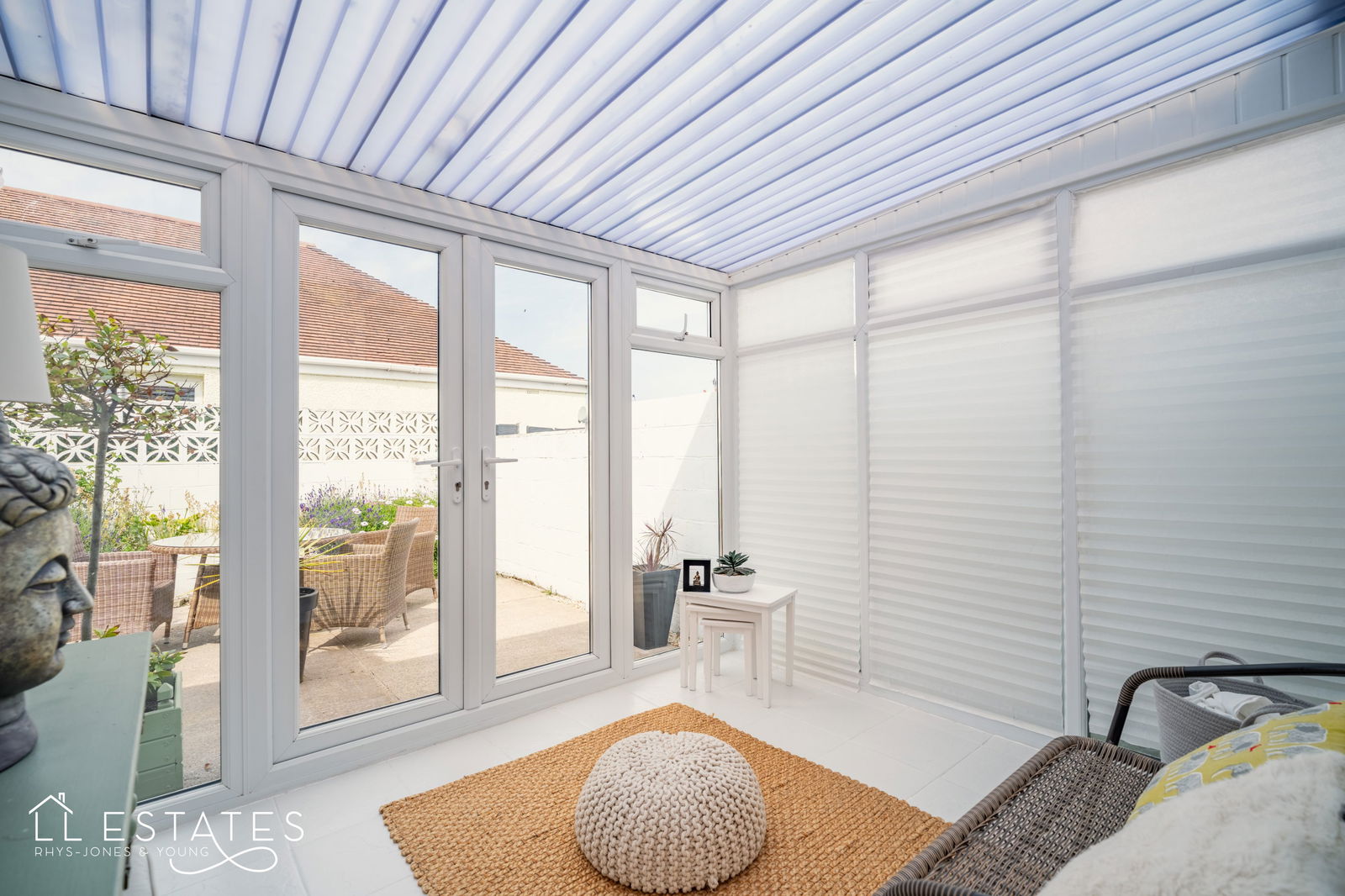 2 bed bungalow for sale in Bryn Avenue, Rhyl  - Property Image 4