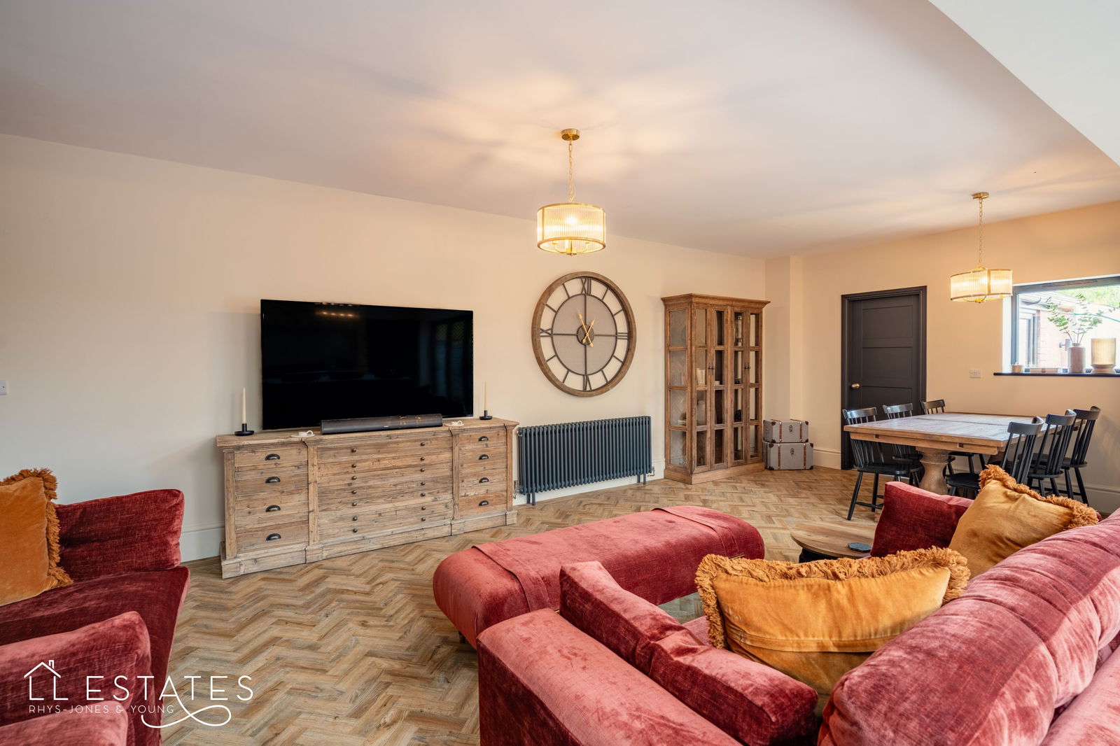 5 bed semi-detached house for sale in Queens Walk, Rhyl  - Property Image 6