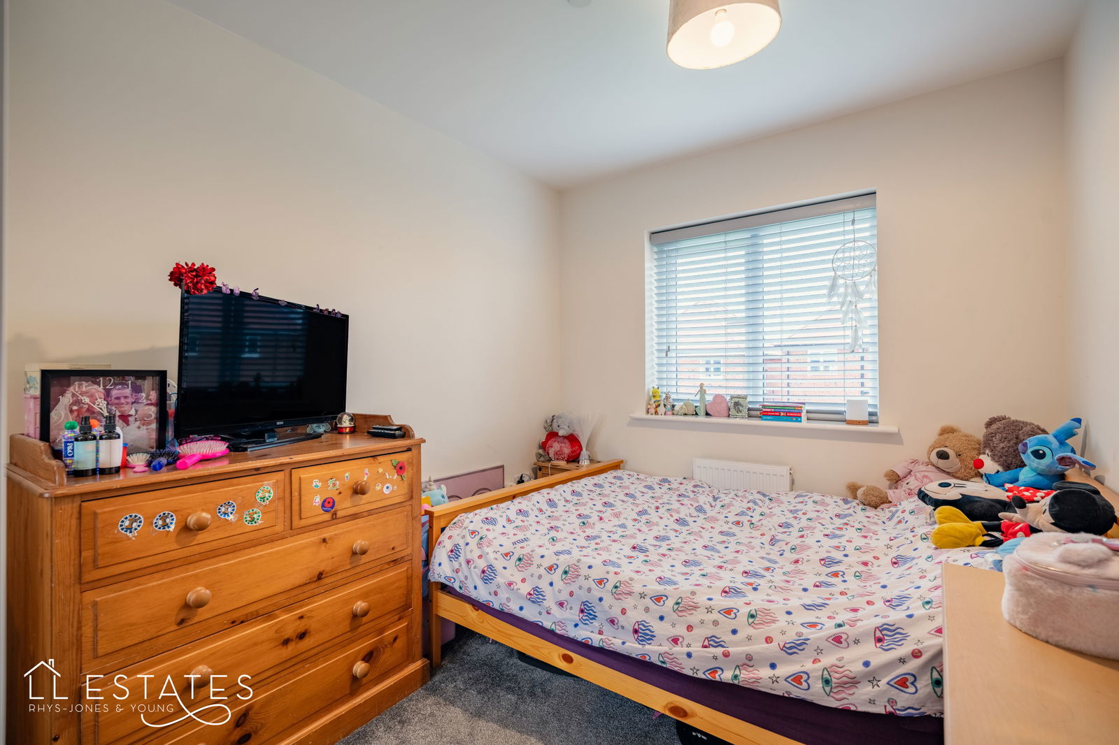 3 bed semi-detached house for sale in Dreif Tegeirian, Rhyl  - Property Image 7