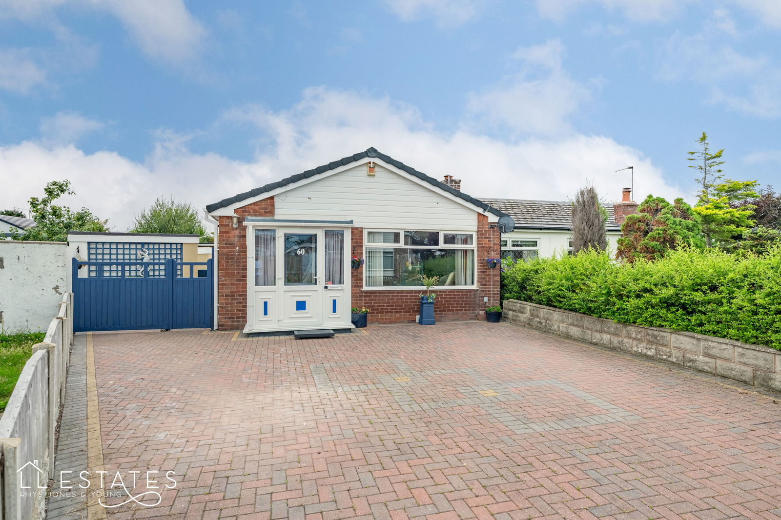 2 bed semi-detached bungalow for sale in Llys Charles, Towyn  - Property Image 1