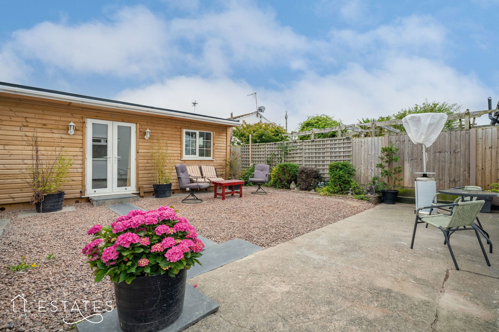 2 bed semi-detached bungalow for sale in Llys Charles, Towyn  - Property Image 10