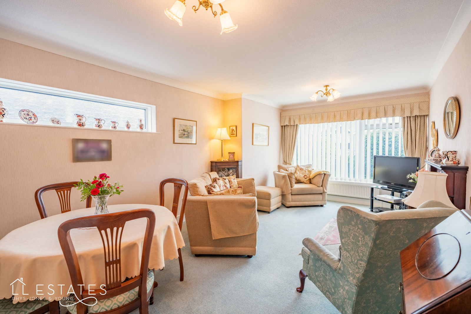 2 bed bungalow for sale in Fairlands Crescent, Rhyl  - Property Image 6