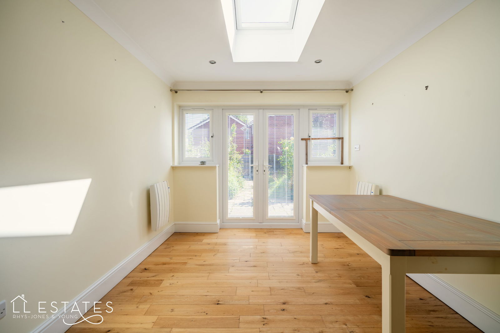 3 bed detached house for sale in Hazel Court, Rhyl 3