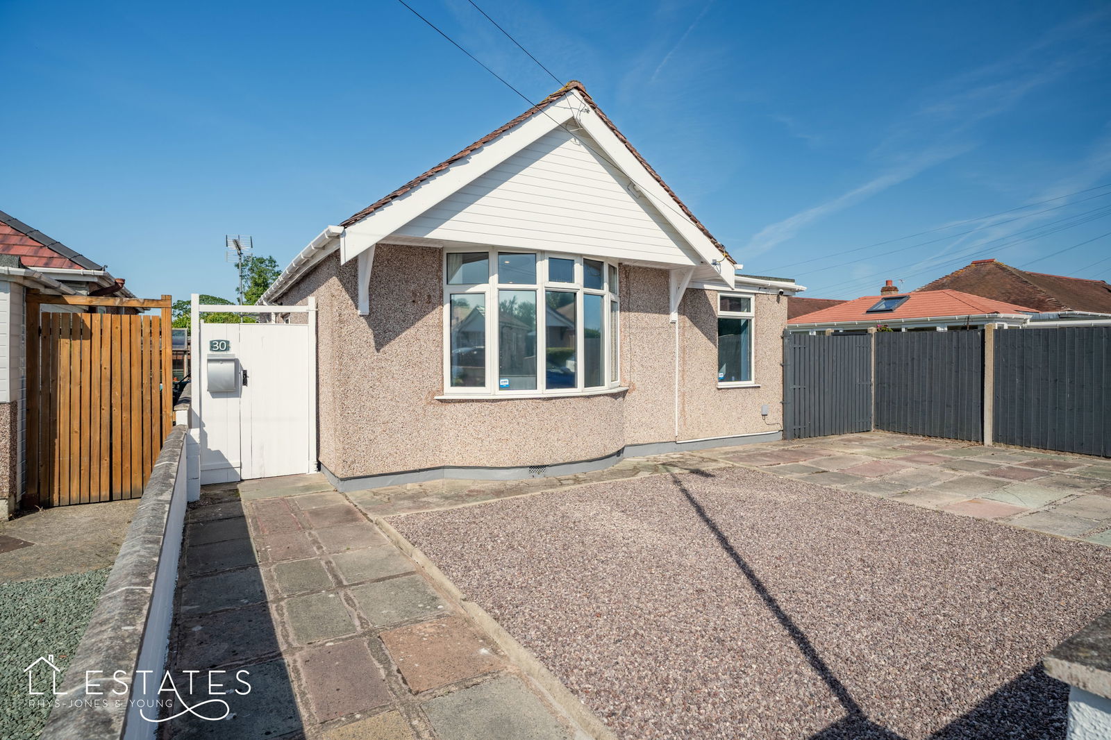 3 bed bungalow for sale in Handsworth Crescent, Rhyl, LL18