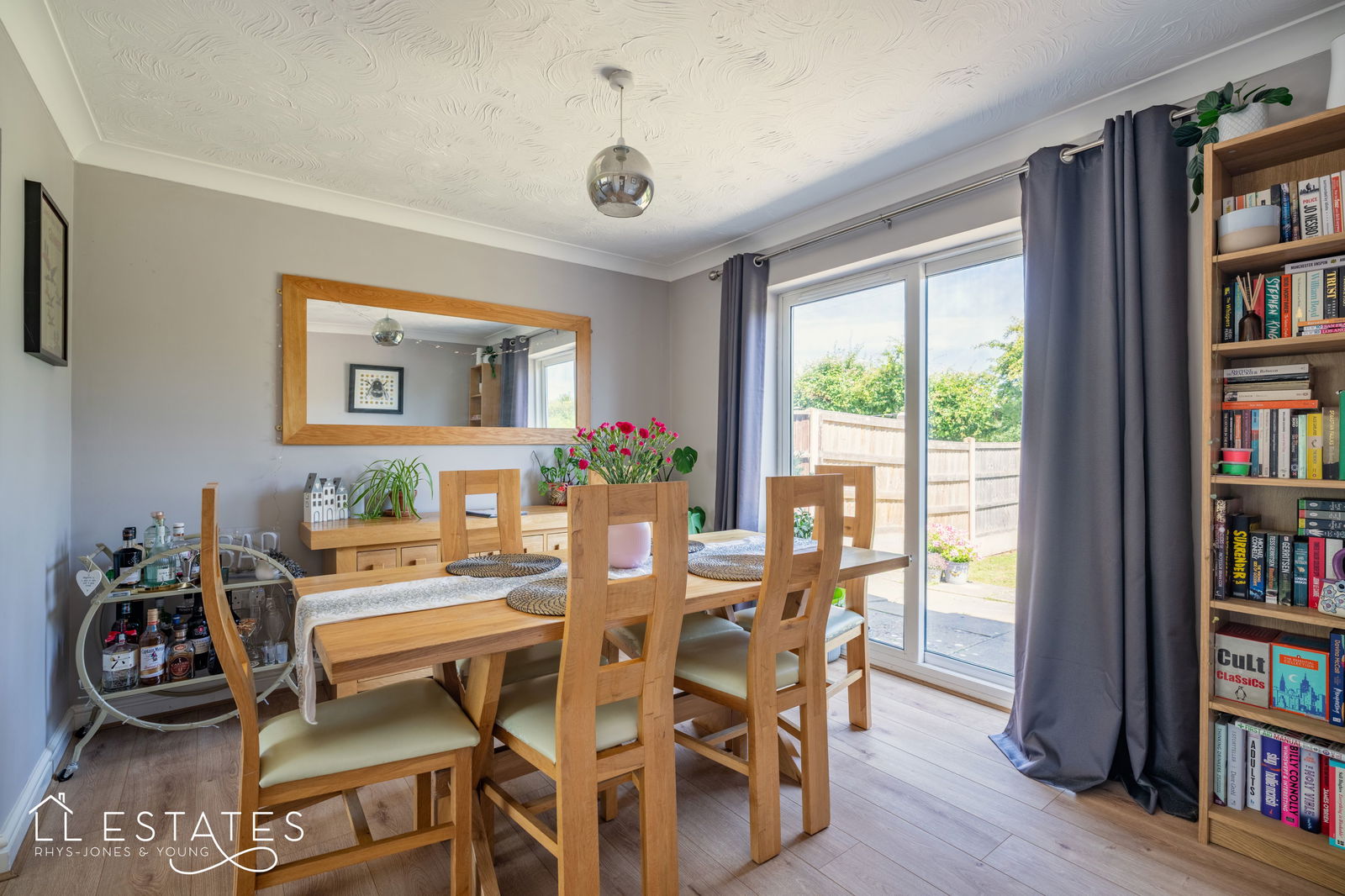 4 bed detached house for sale, Kinmel Bay 2