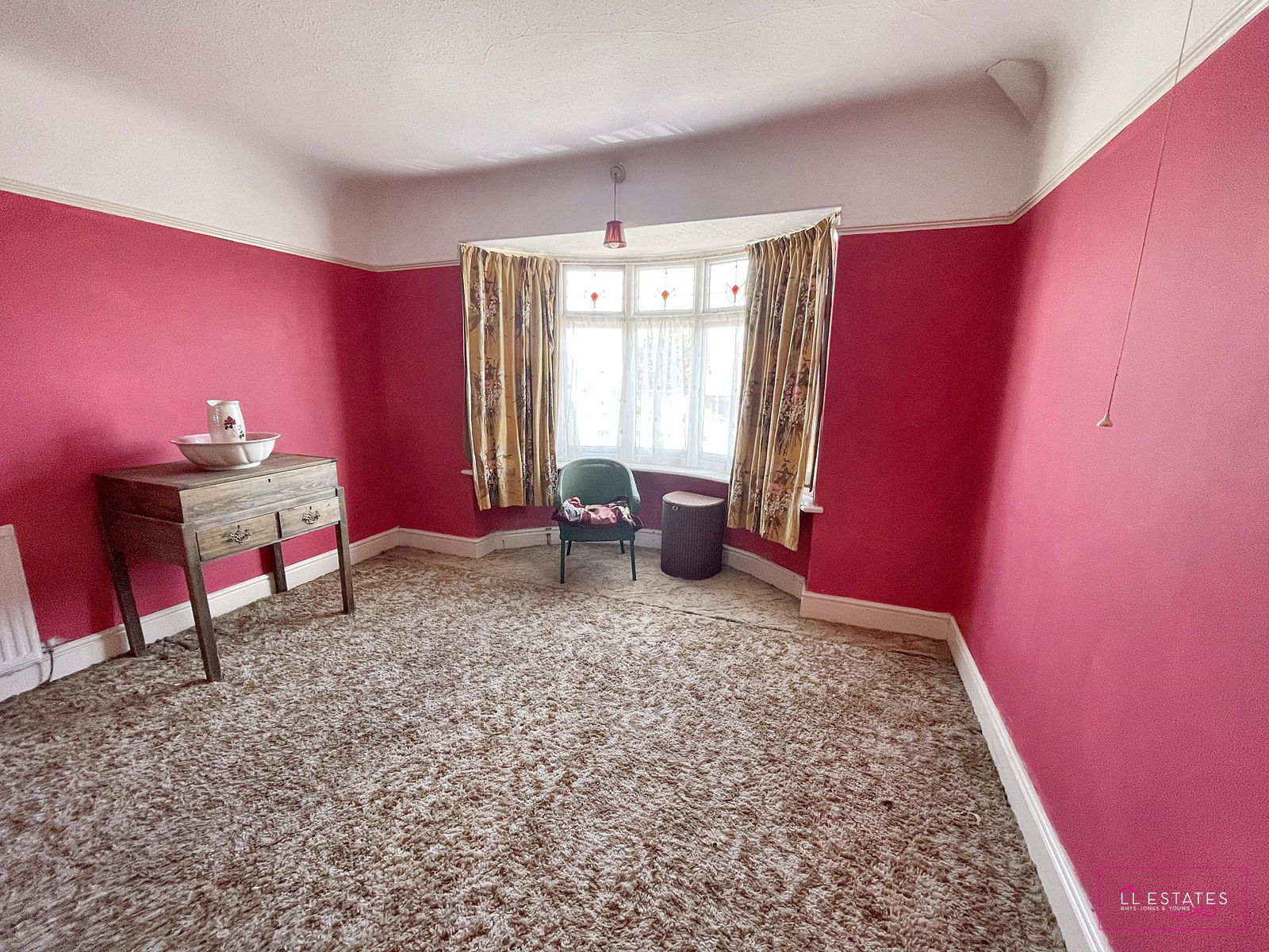 4 bed semi-detached house for sale in Rhyl Coast Road, Rhyl  - Property Image 8