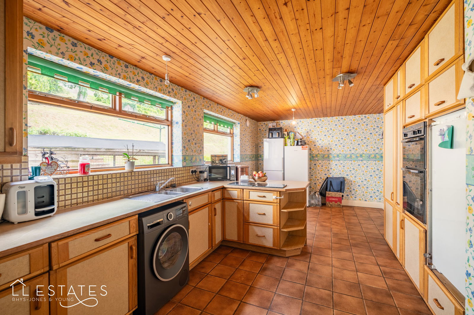 5 bed detached house for sale in Cwm Road, Rhyl  - Property Image 6