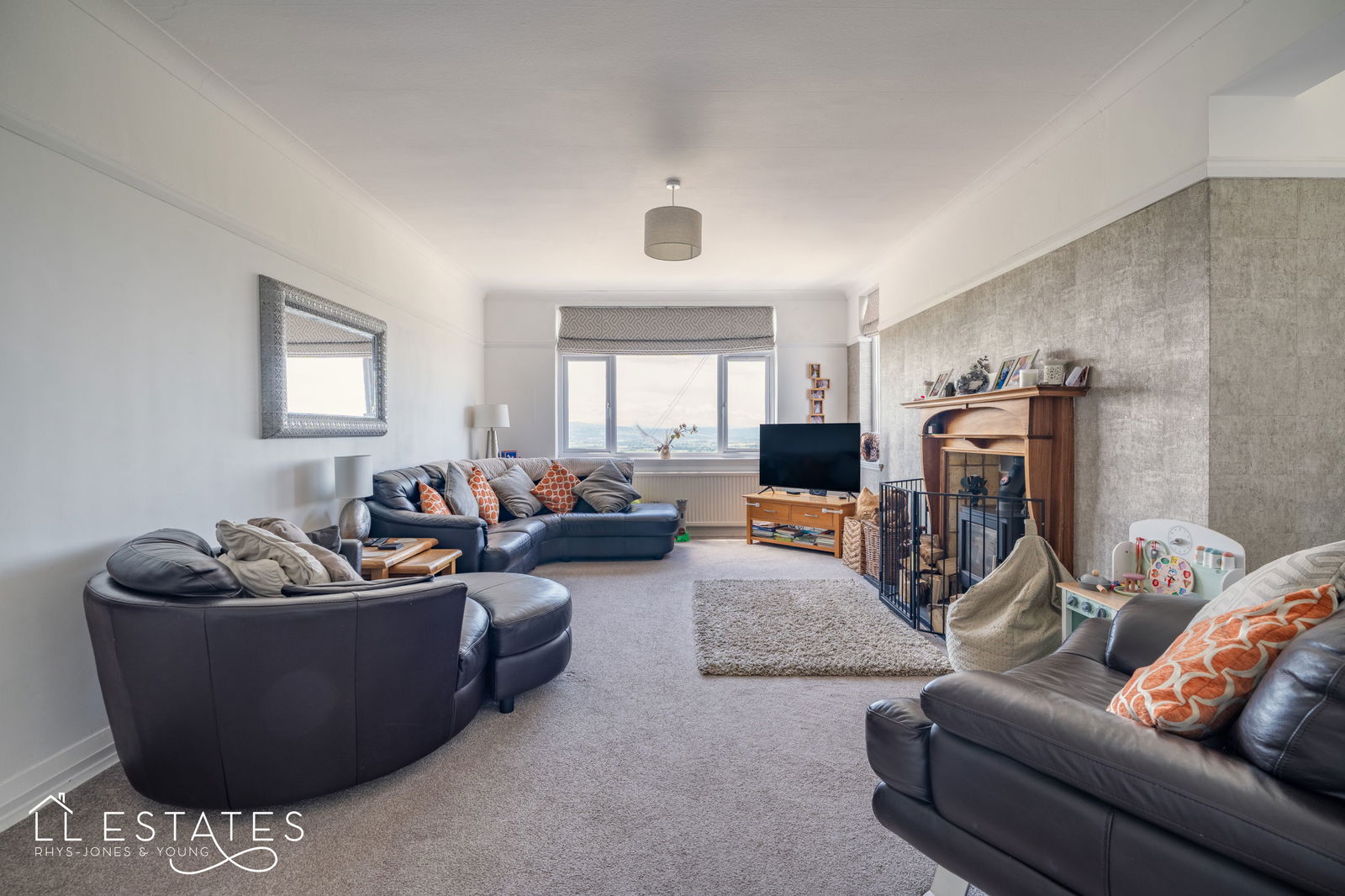 5 bed detached house for sale in Cwm Road, Dyserth 2