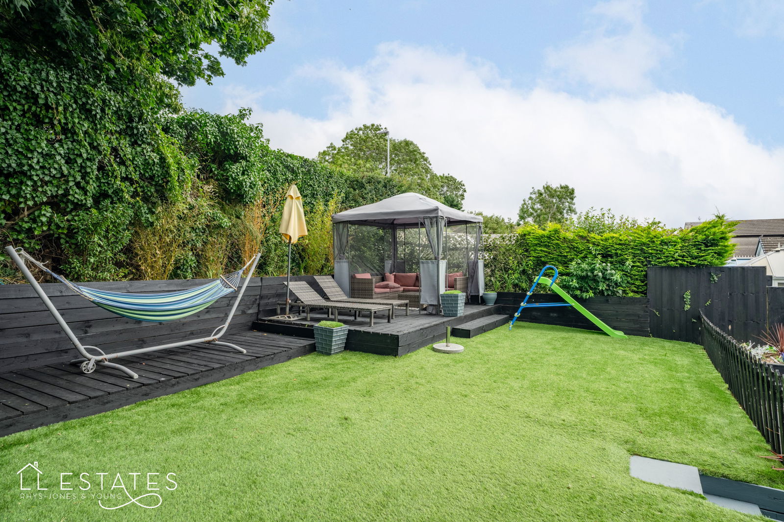 2 bed bungalow for sale in Rhodfa Gop, Trelawnyd  - Property Image 13