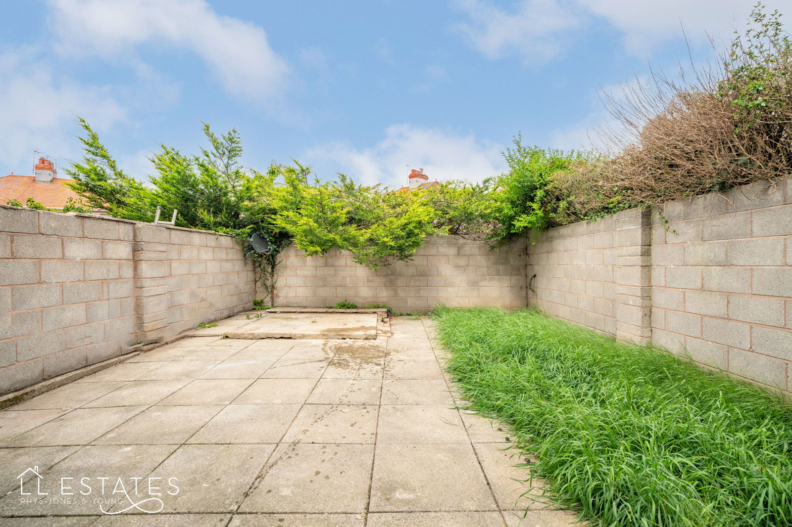 3 bed terraced house for sale in Brookdale Road, Rhyl  - Property Image 8