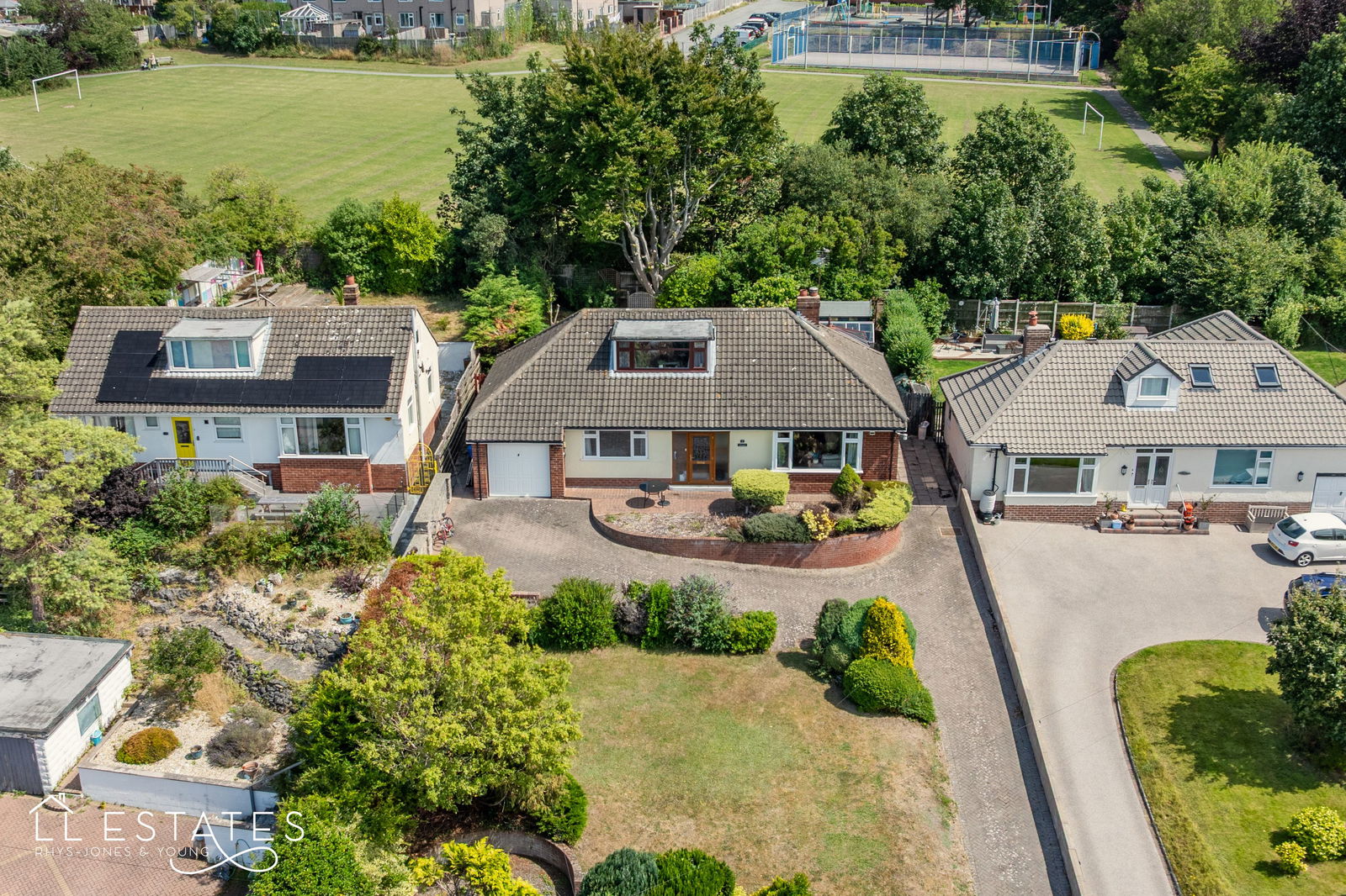 3 bed bungalow for sale in Cwm Road, Rhyl, LL18