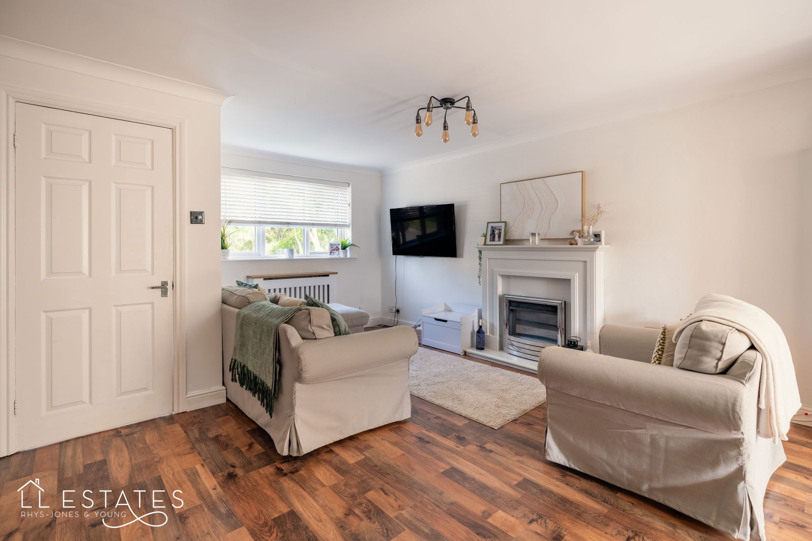 3 bed semi-detached house for sale in Llys Y Mor, Abergele 4