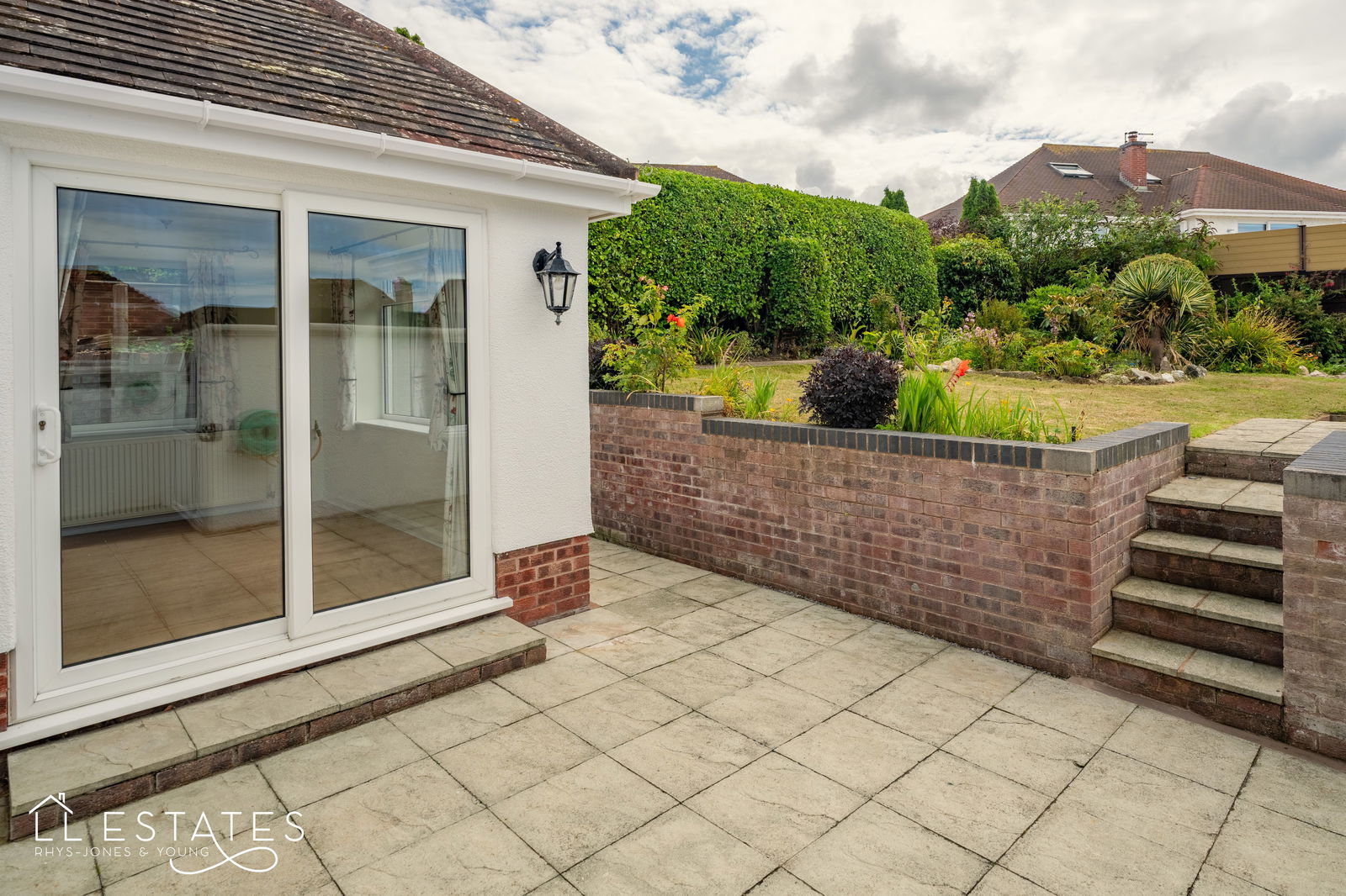 3 bed bungalow for sale in Conway Crescent, Llandudno  - Property Image 13