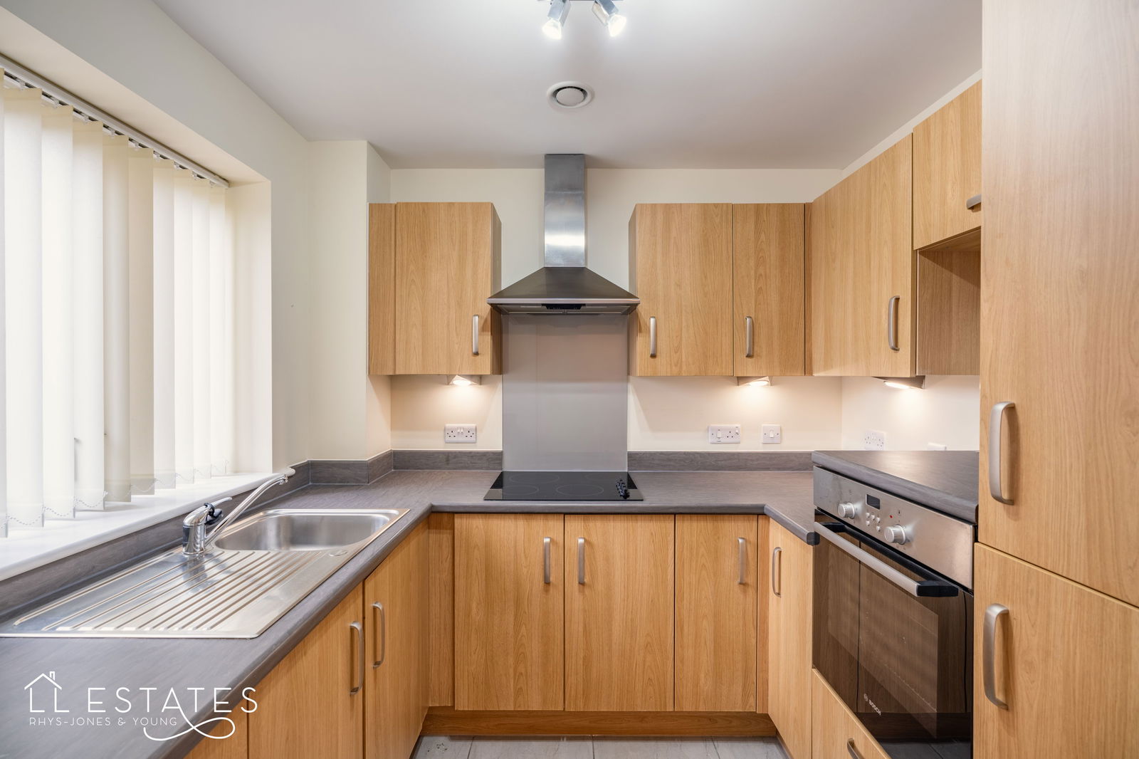 1 bed ground floor flat for sale in Sandy Lane, Prestatyn 5