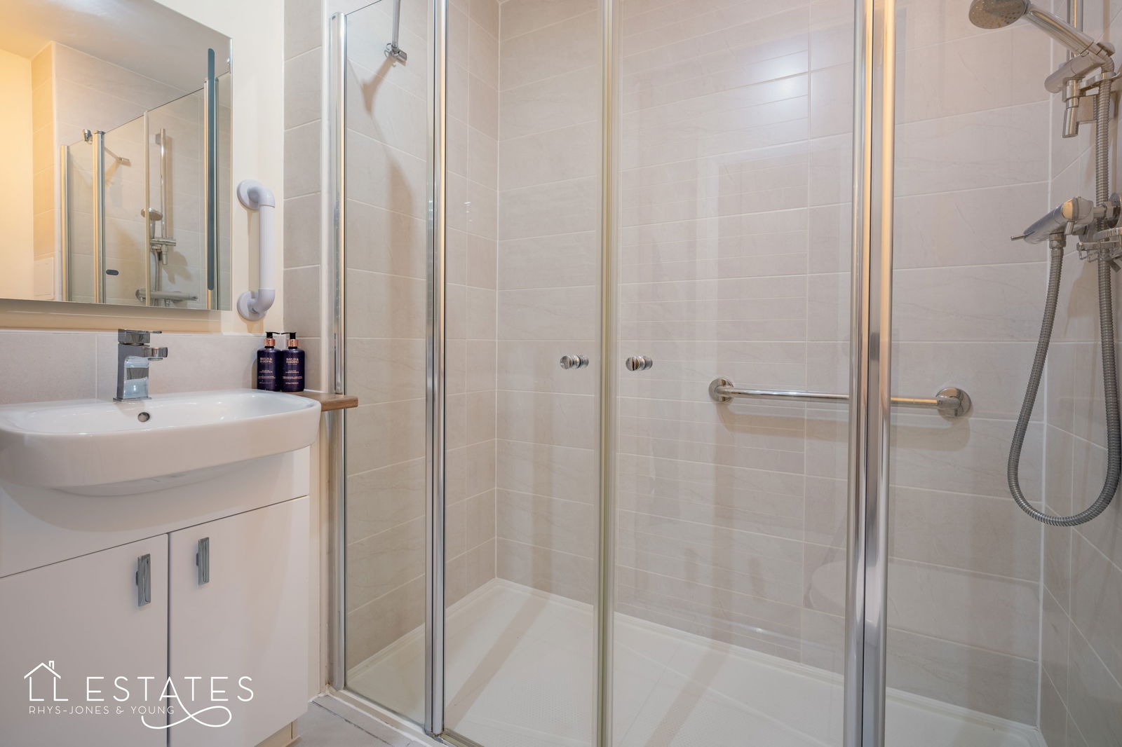 1 bed ground floor flat for sale in Sandy Lane, Prestatyn 6