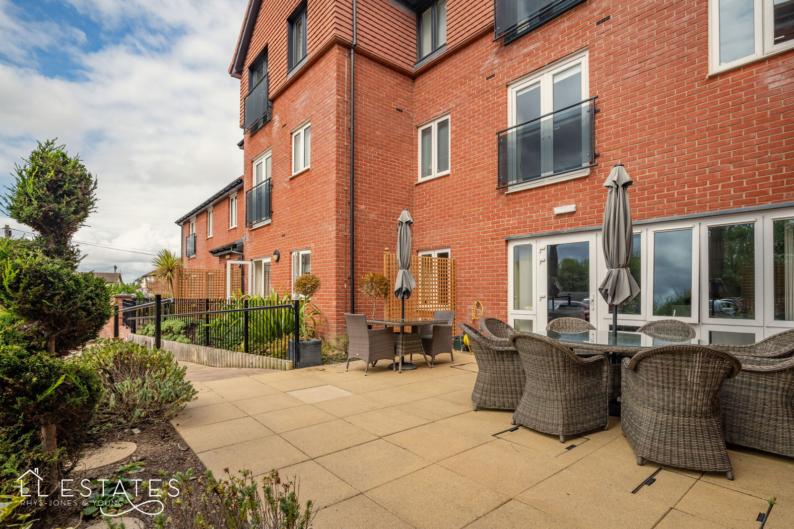 1 bed ground floor flat for sale in Sandy Lane, Prestatyn 11