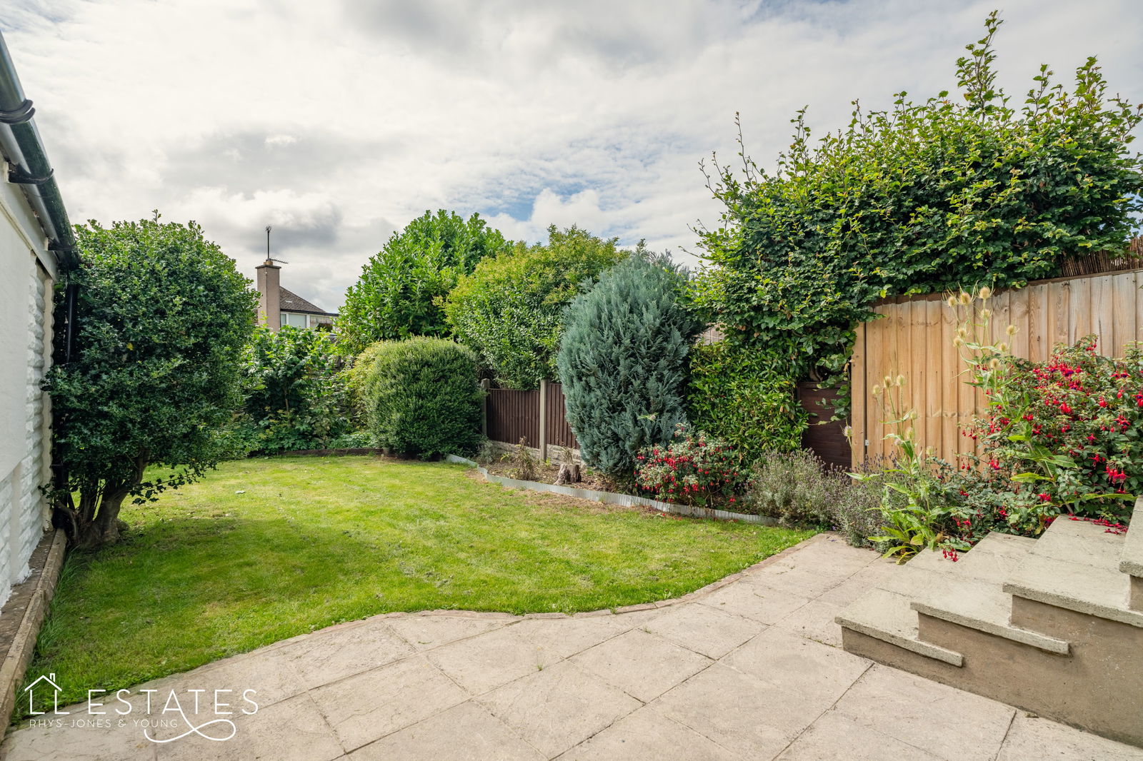 3 bed semi-detached house for sale in Bron Vardre Avenue, Conwy  - Property Image 12