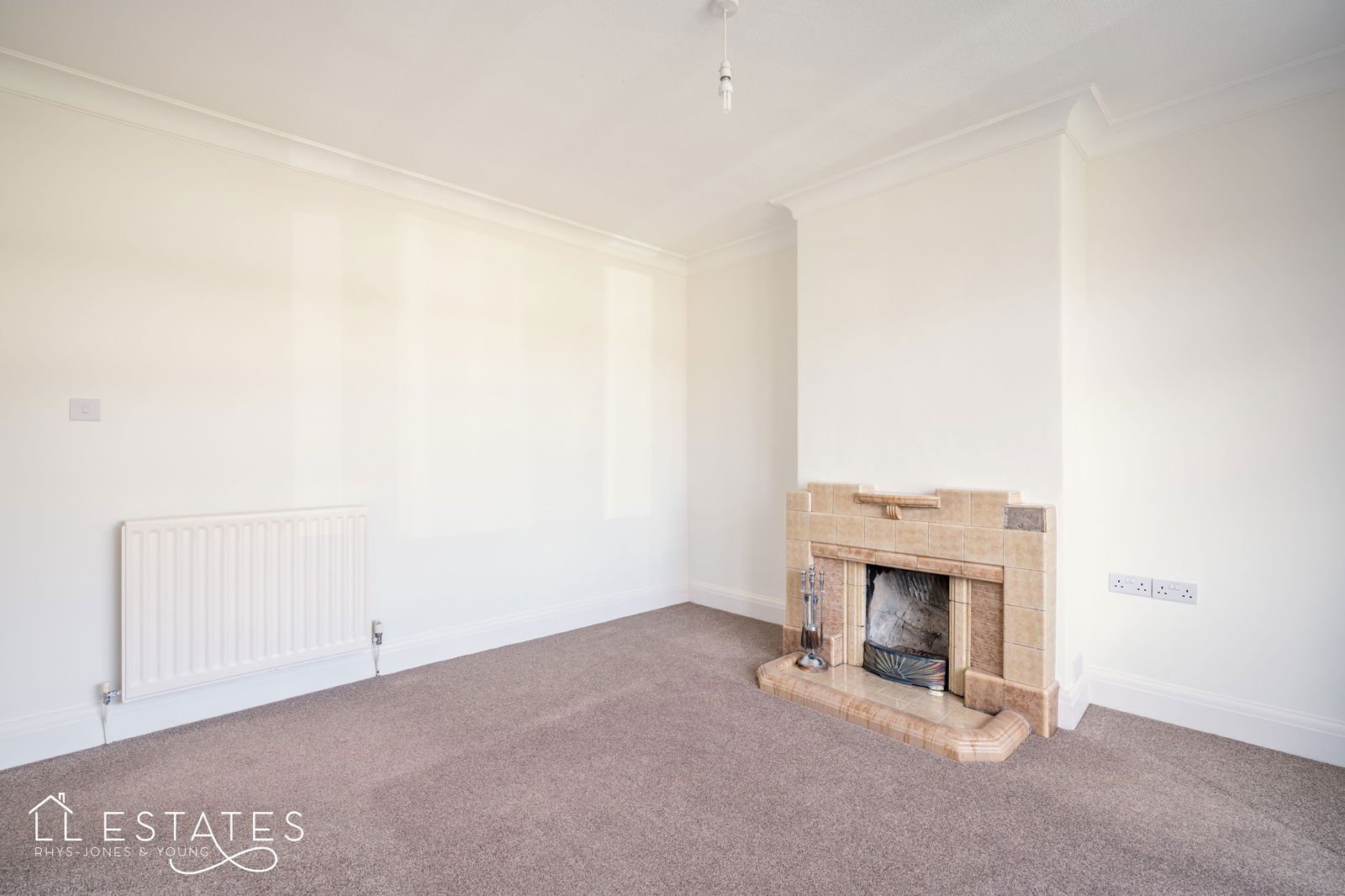 3 bed semi-detached house for sale in Bron Vardre Avenue, Conwy  - Property Image 6