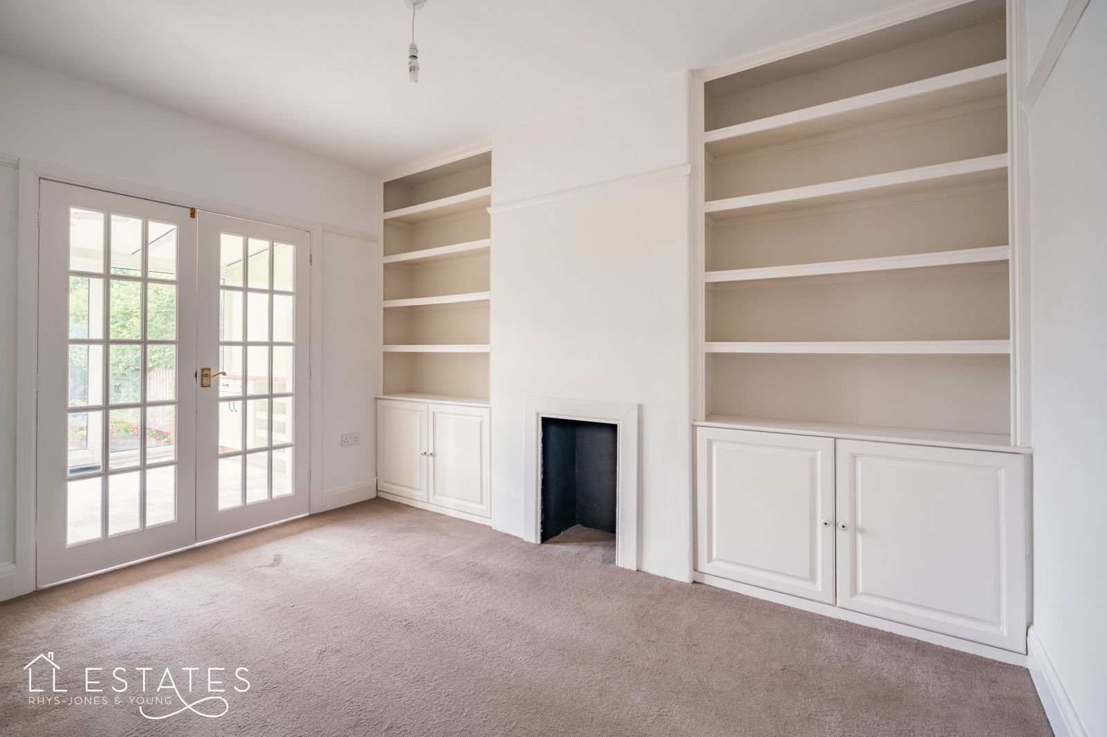 3 bed semi-detached house for sale in Bron Vardre Avenue, Conwy  - Property Image 7