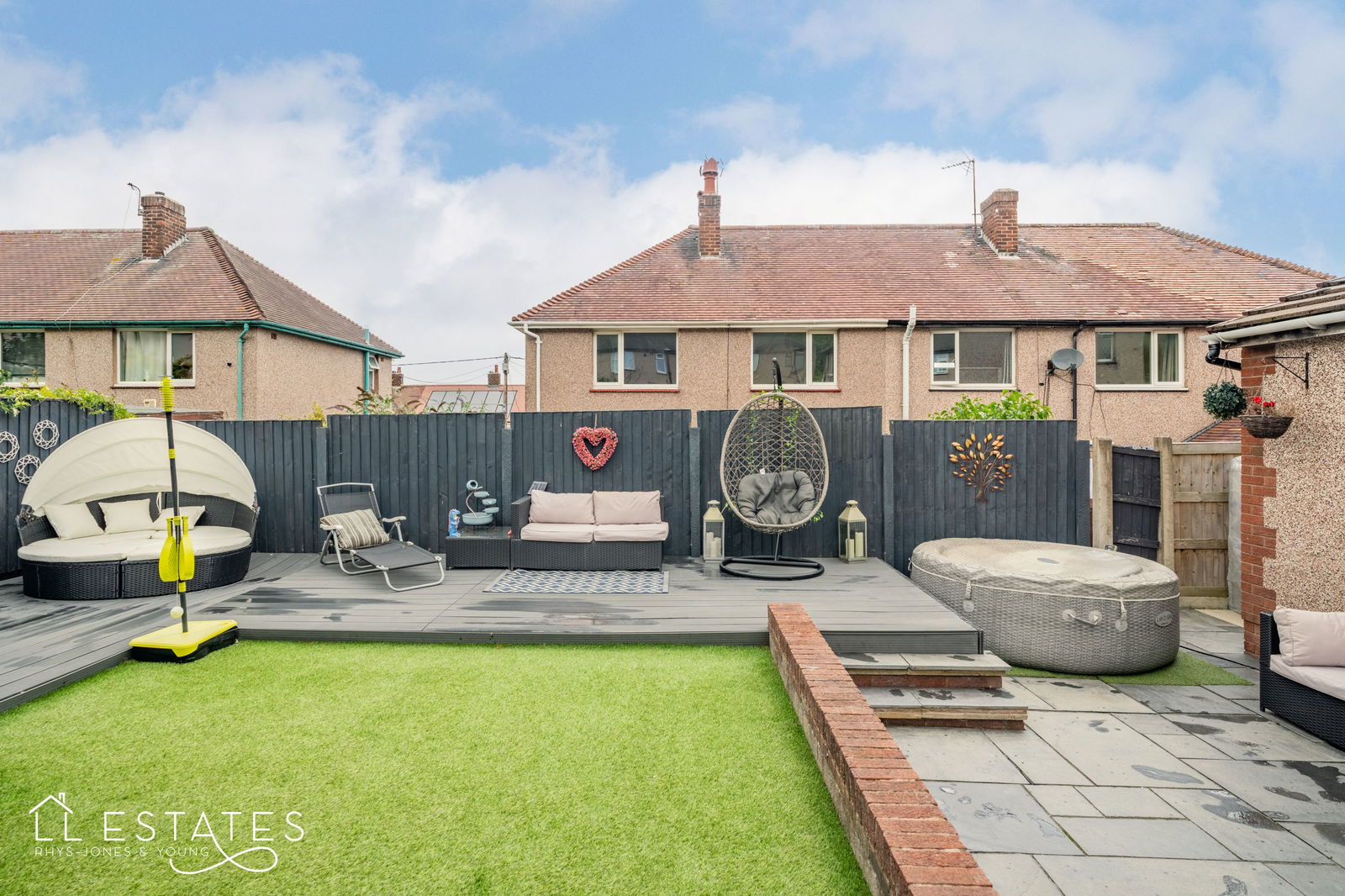 4 bed semi-detached house for sale in Rhodfa Ganol, Meliden 11