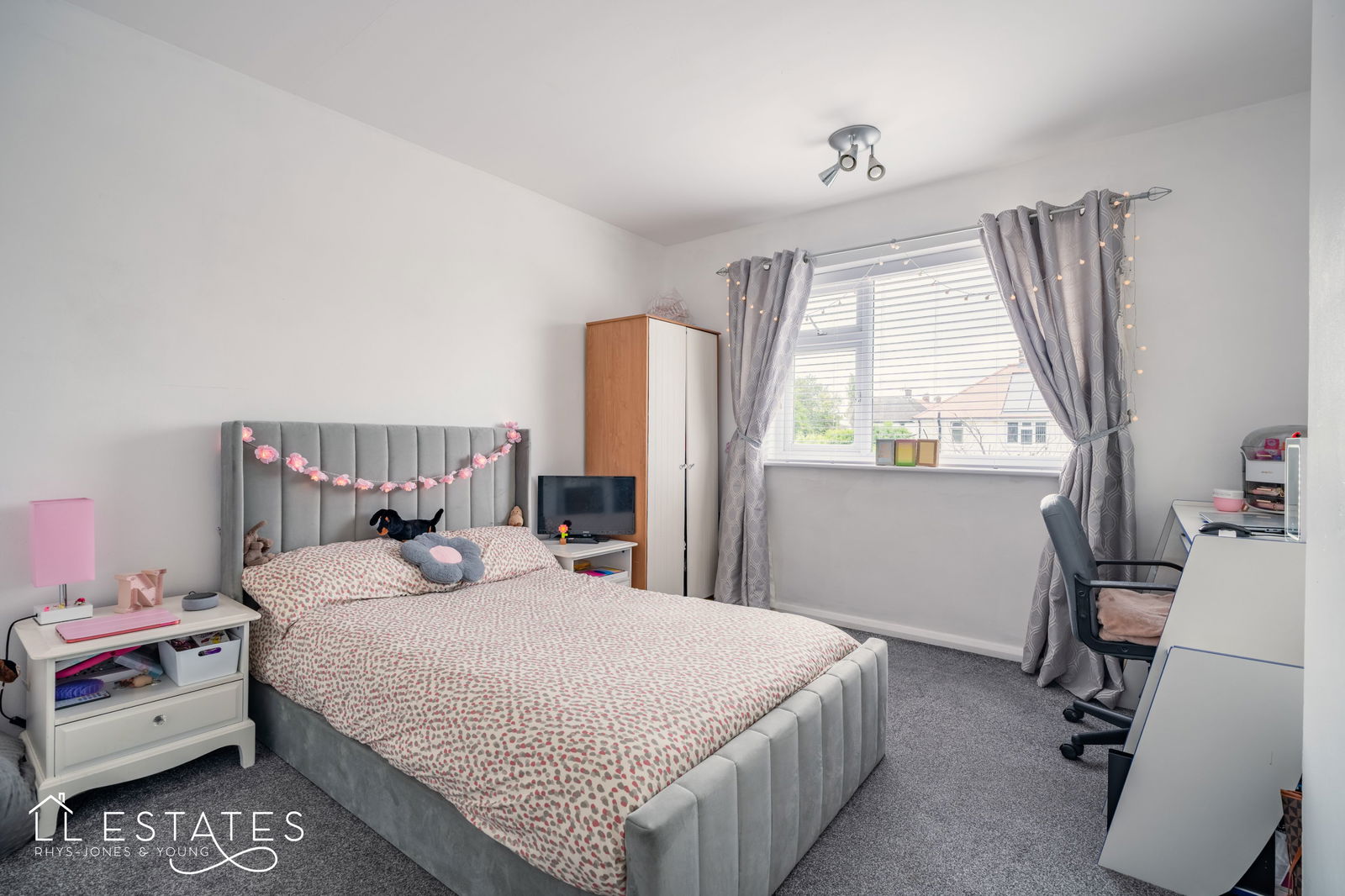 4 bed semi-detached house for sale in Rhodfa Ganol, Meliden 9