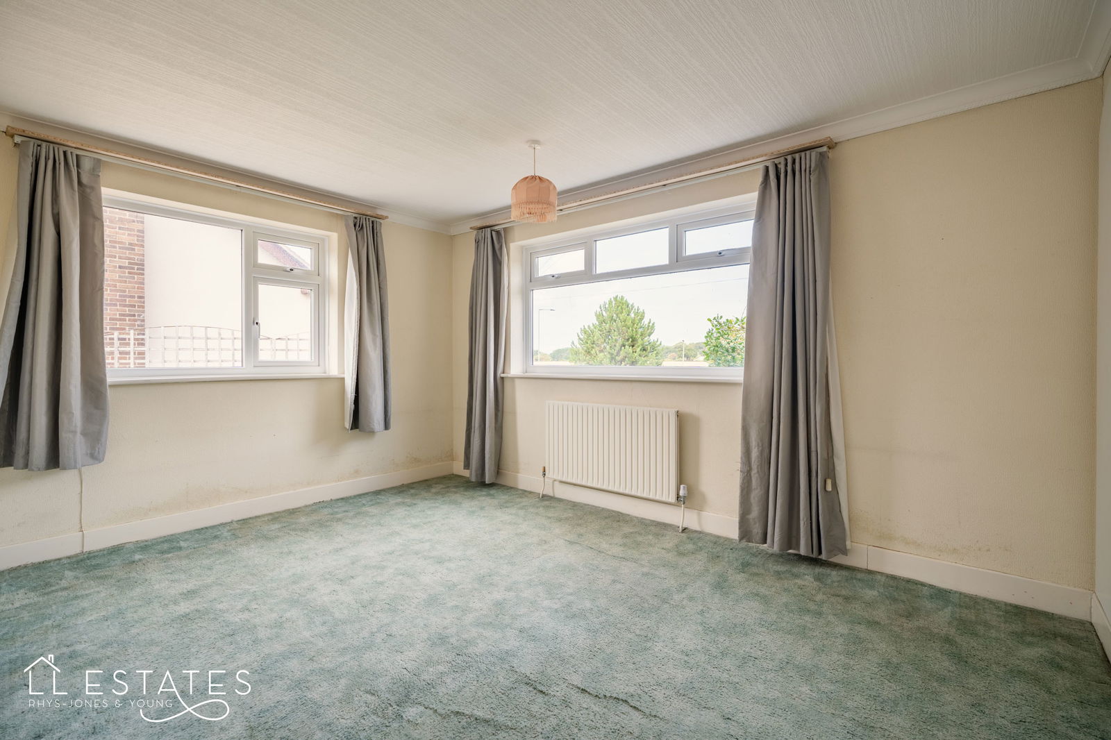 3 bed bungalow for sale in Highlands Close, Rhuddlan  - Property Image 5